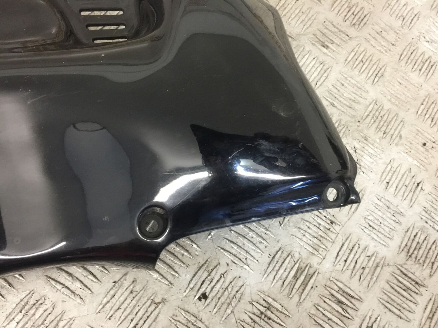 HONDA GL1800 GL 1800 FRONT CENTER FAIRING PANEL  YEAR 2004-10 ABS (STOCK 890)