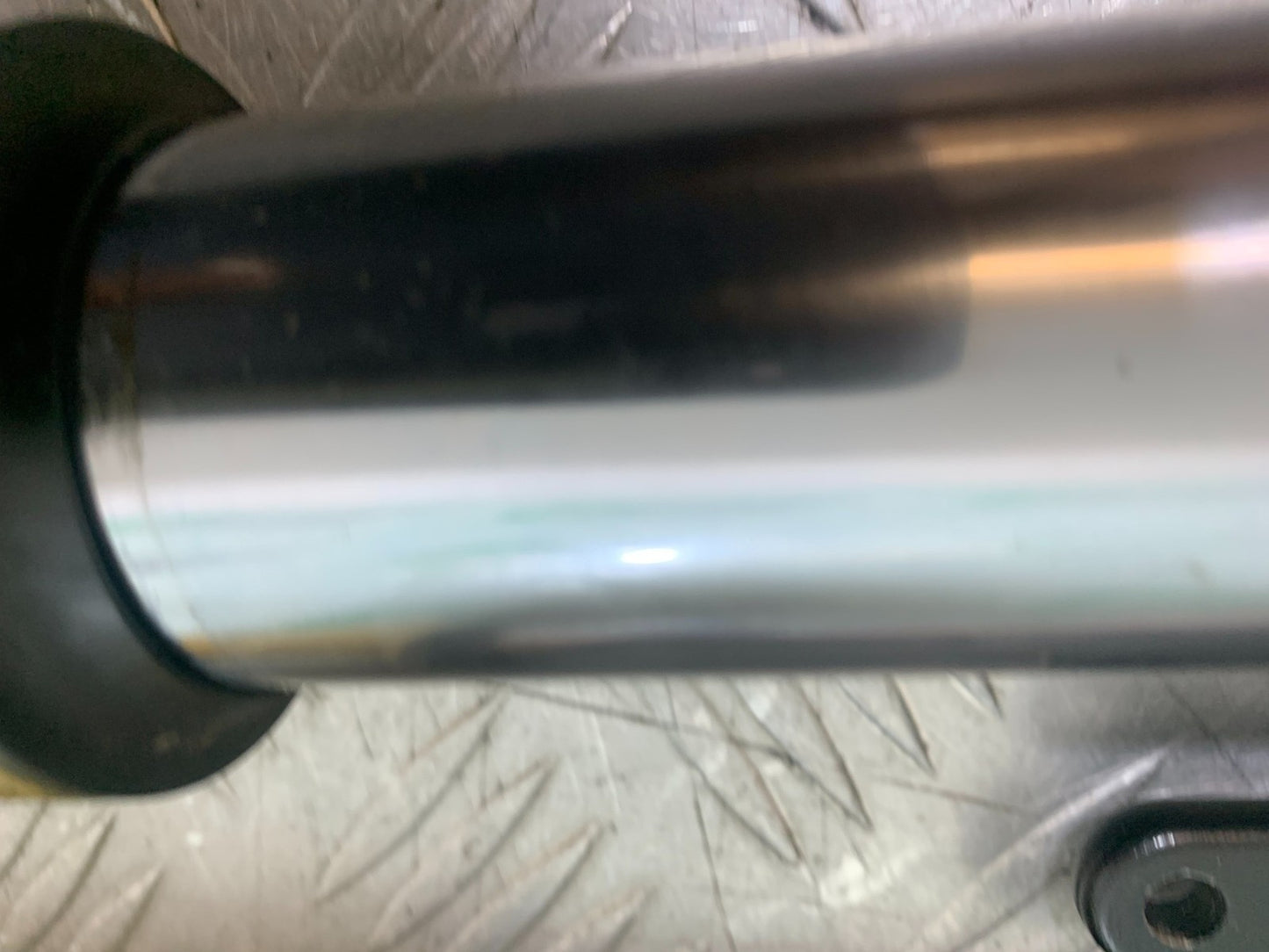 TRIUMPH 1050 SPEED TRIPLE FORKS YEAR 2005-2007 (CMB1322)