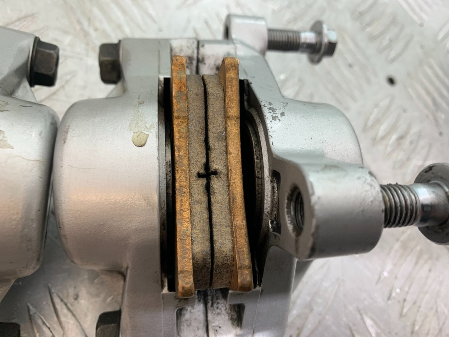 YAMAHA XV1100 XV 1100 VIRAGO FRONT CALIPERS  1990-1999 (CMB1190)