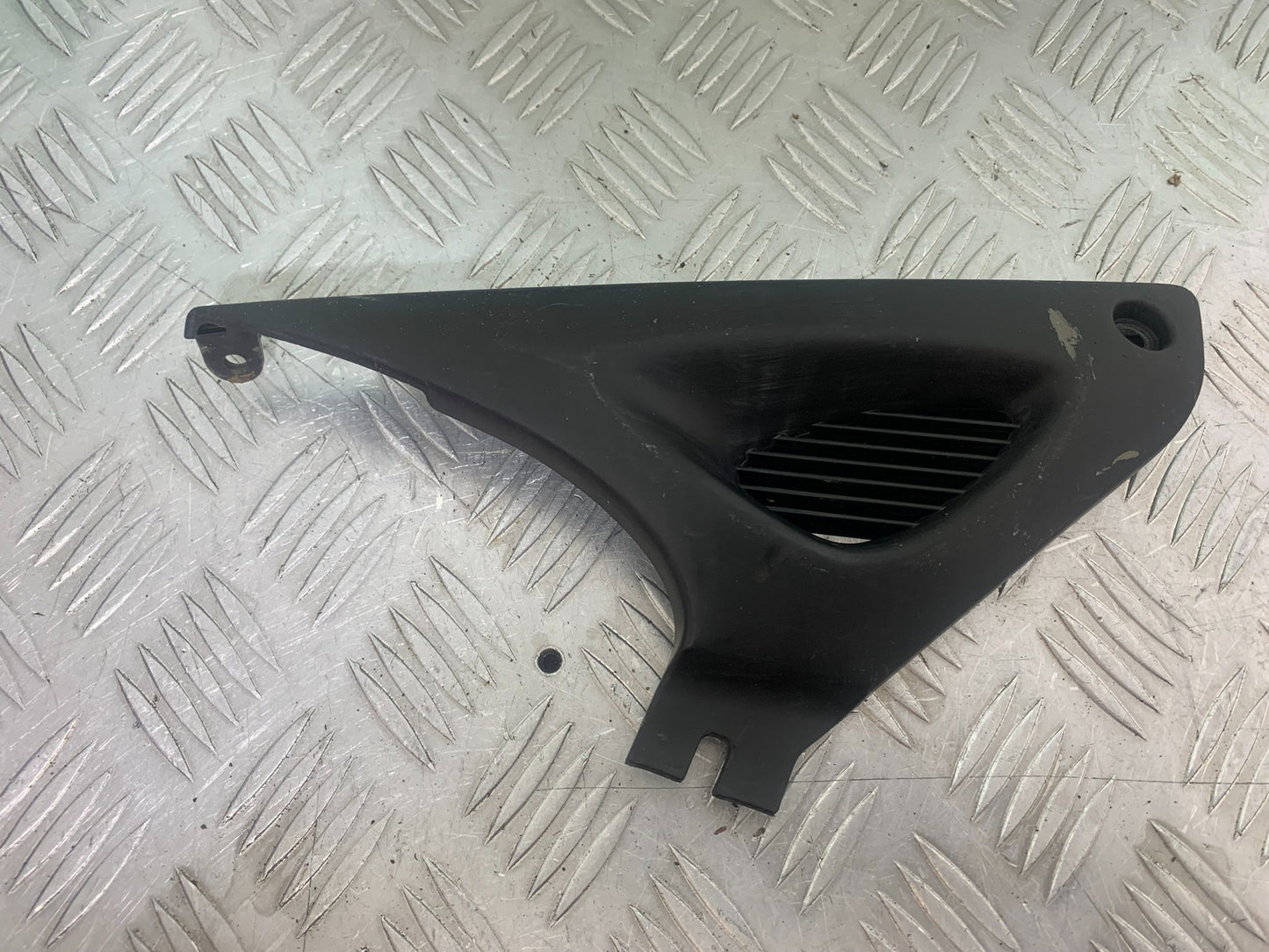 SUZUKI SV650 SV 650 mk1 INFILL PANEL YEAR 1999-2002 (CMB1160)