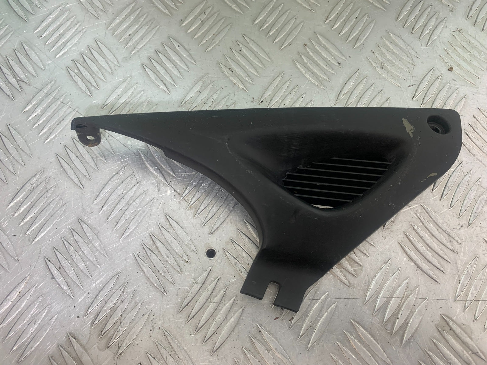 SUZUKI SV650 SV 650 mk1 INFILL PANEL YEAR 1999-2002 (CMB1160)