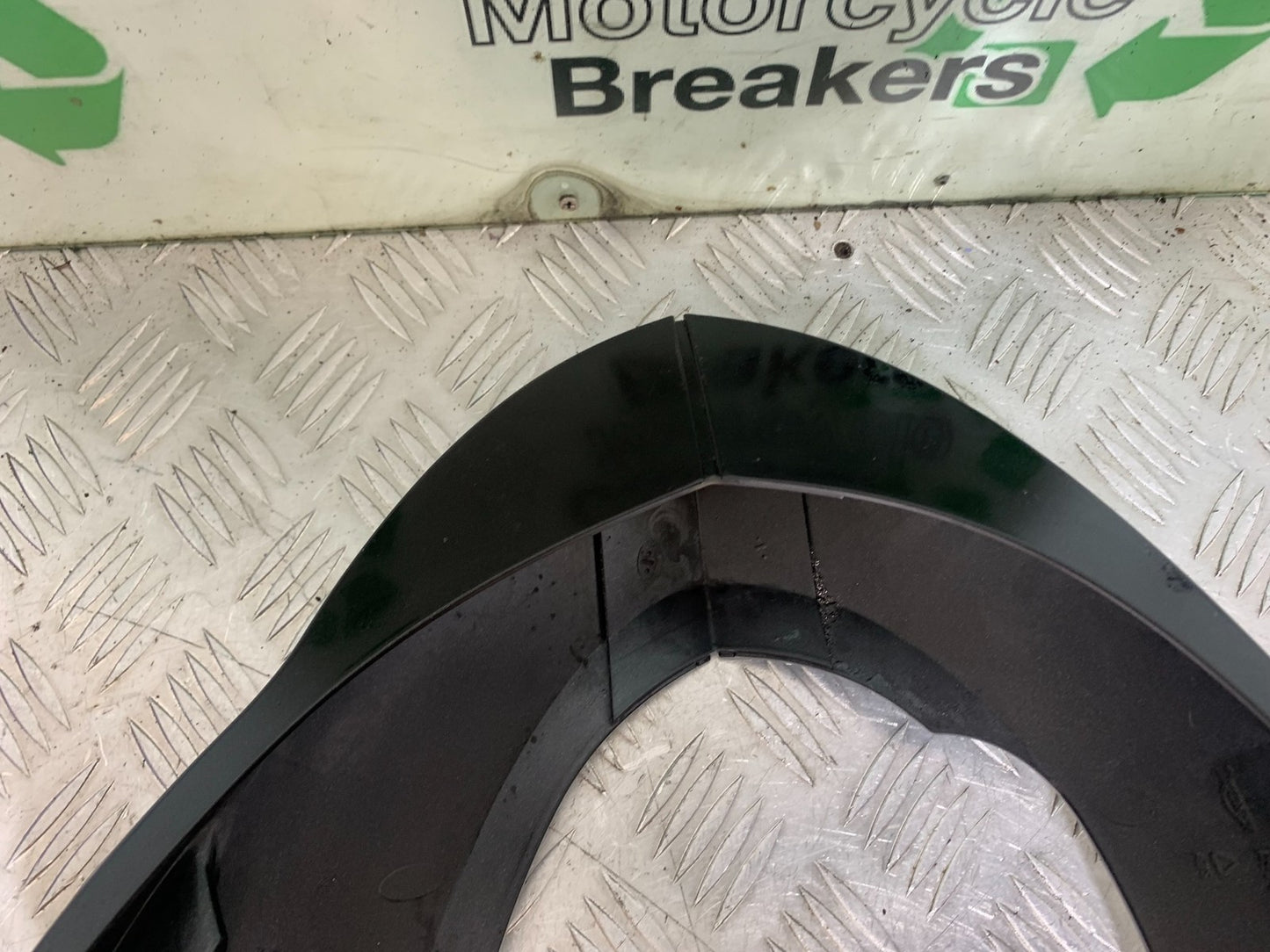 TRIUMPH SPEED TRIPLE R 1050 BELLYPAN  2009 (CMB1183)