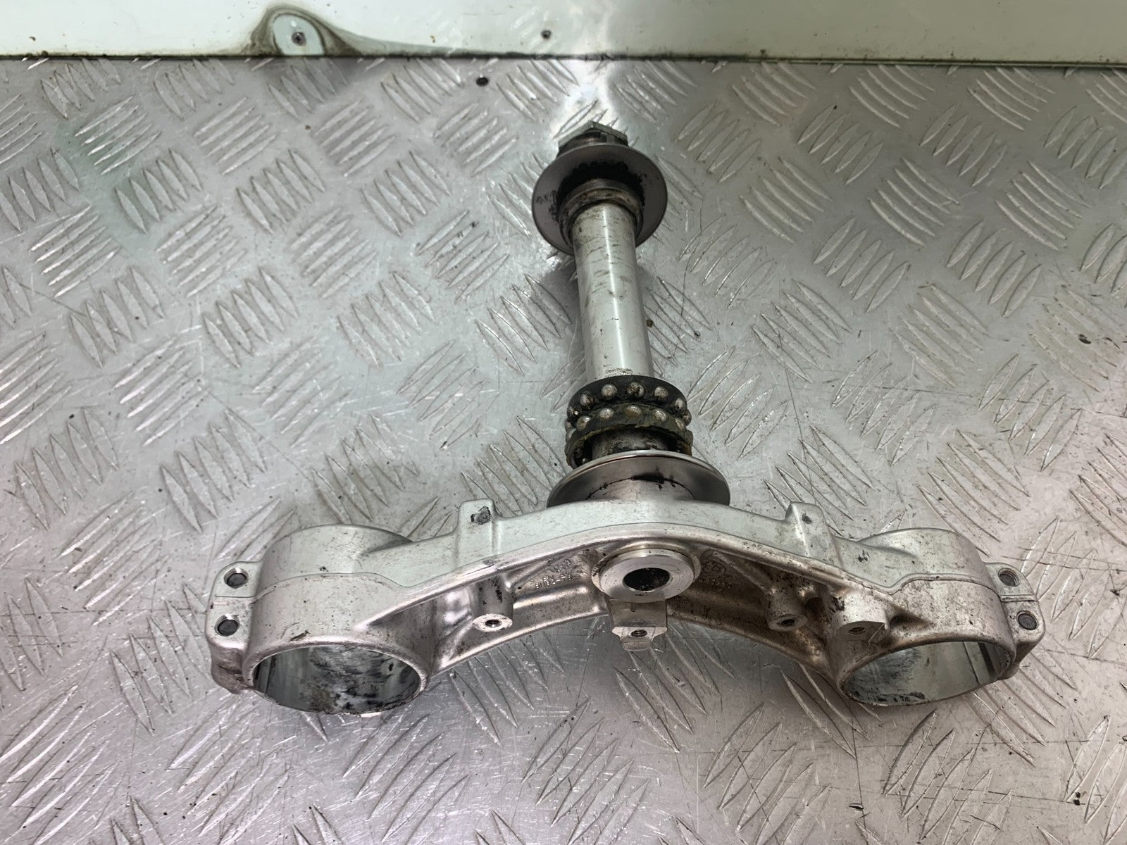 BMW S1000 RR BOTTOM YOKE  YEAR 2015-2018 (CMB1246)