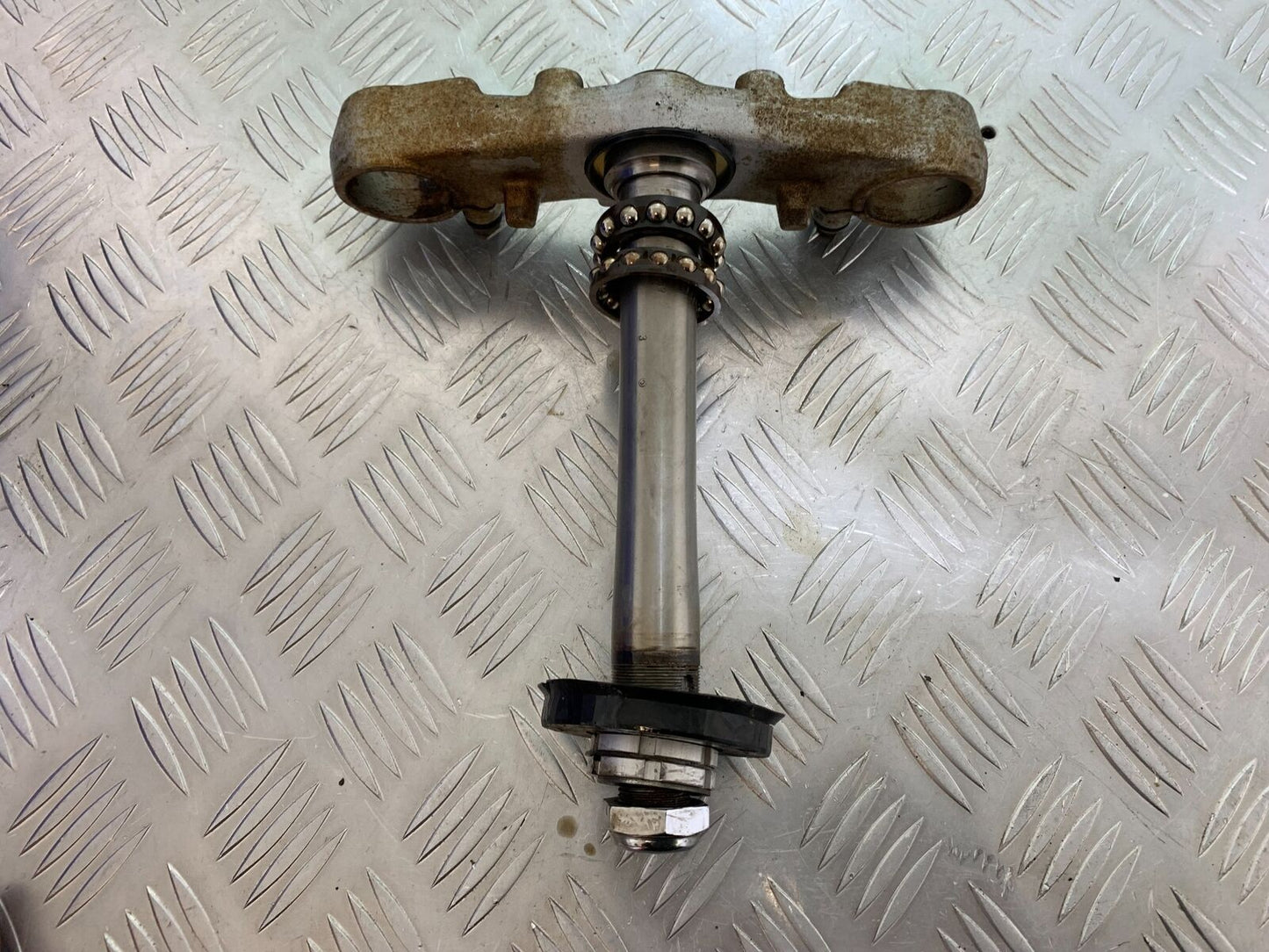SUZUKI SV650 SV 650 BOTTOM YOKE  YEAR 2003-2006 (CMB1014)