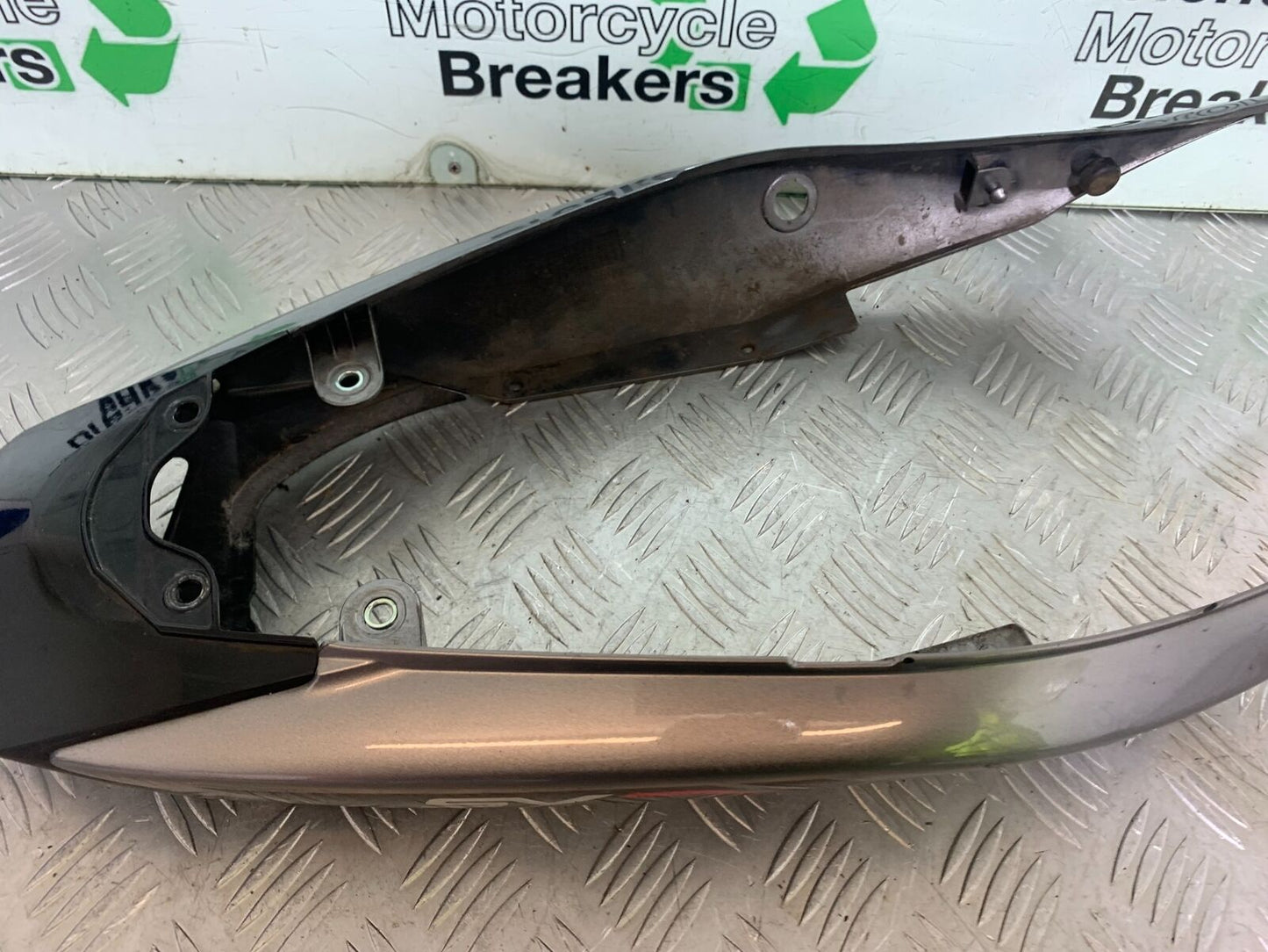 SUZUKI SV650 X SV 650 X TAIL PIECE   YEAR 2018-2022  (CMB1081)