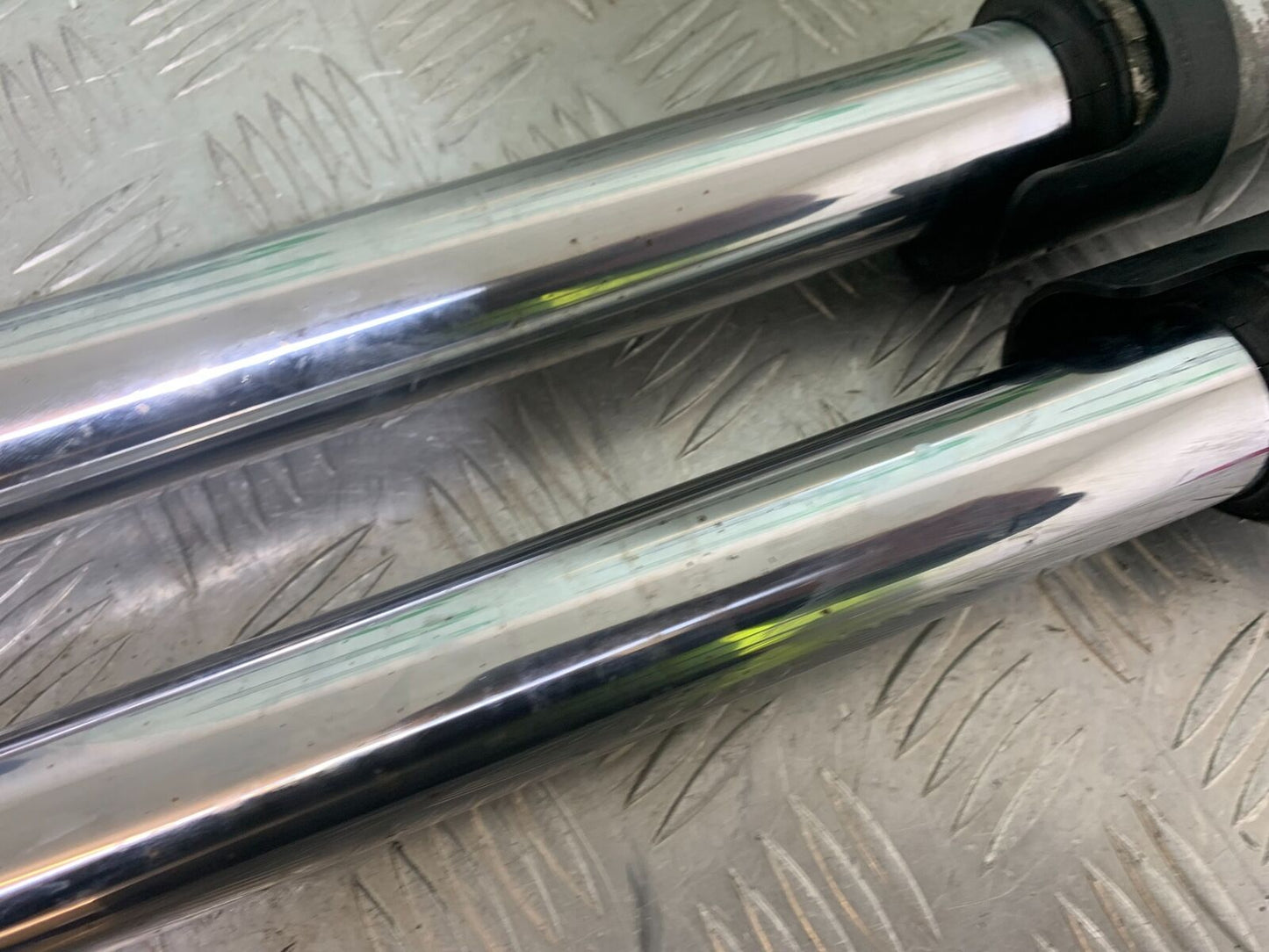HONDA CBR600 CBR 600 F FORKS  YEAR 2000-2003(CMB1091)
