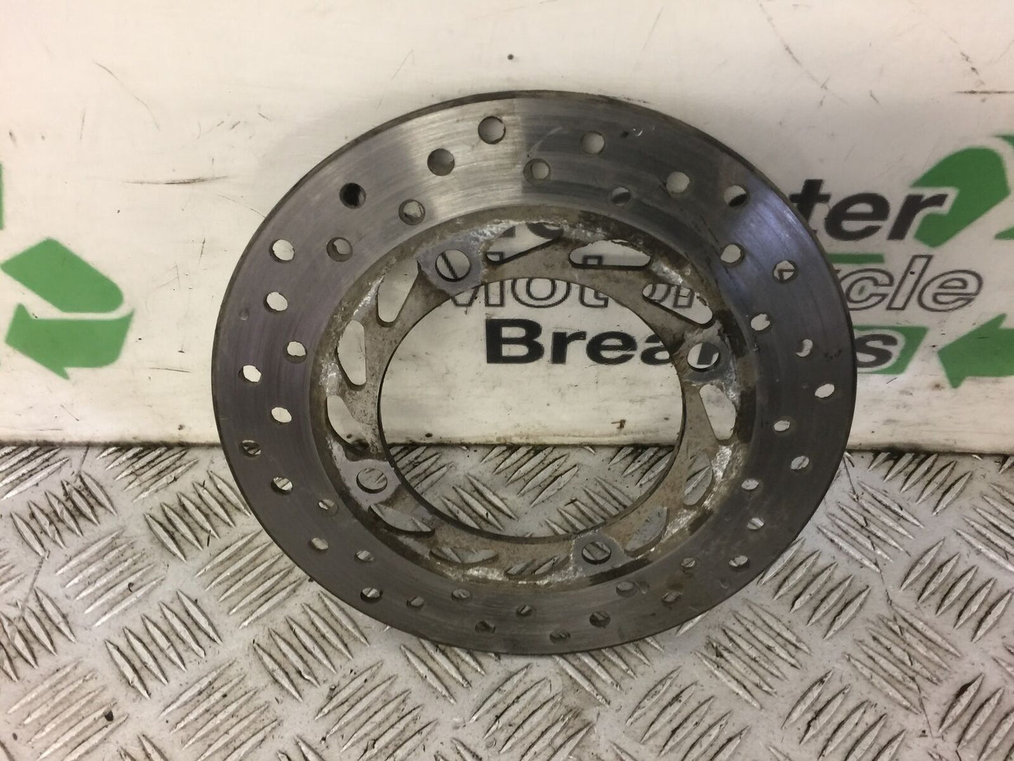 HONDA CBR125 CBR 125 REAR BRAKE DISC  YEAR 2011-2017 (STOCK 501)