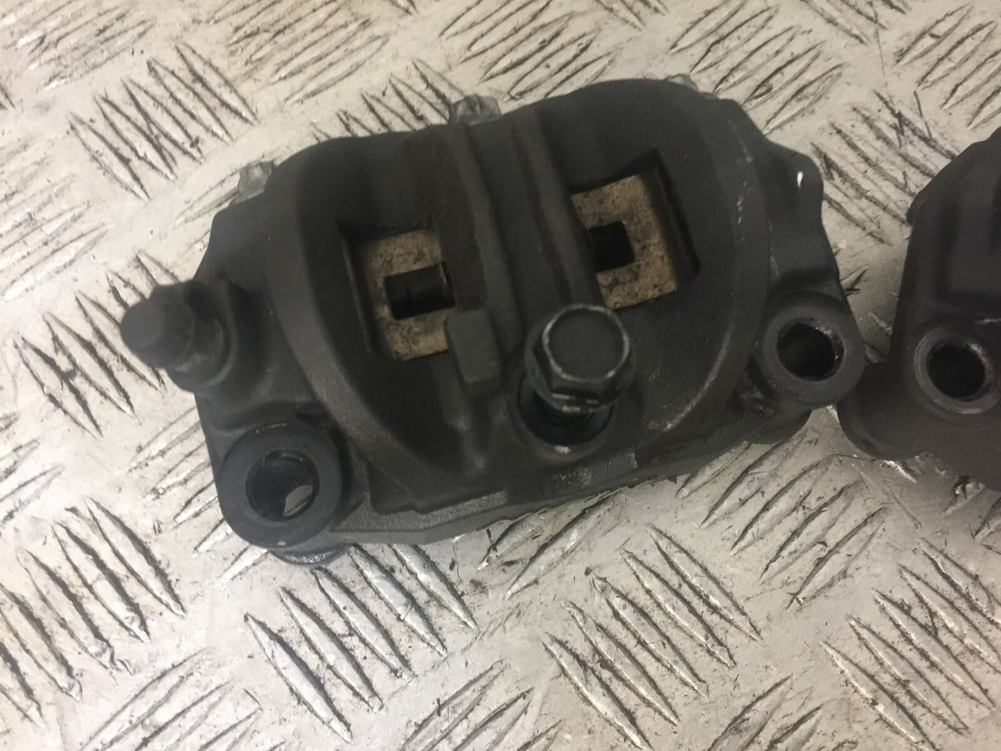HONDA CRF1000 (DCT) AFRICA TWIN FRONT BRAKE CALIPERS 2016-2019 (STOCK 724)