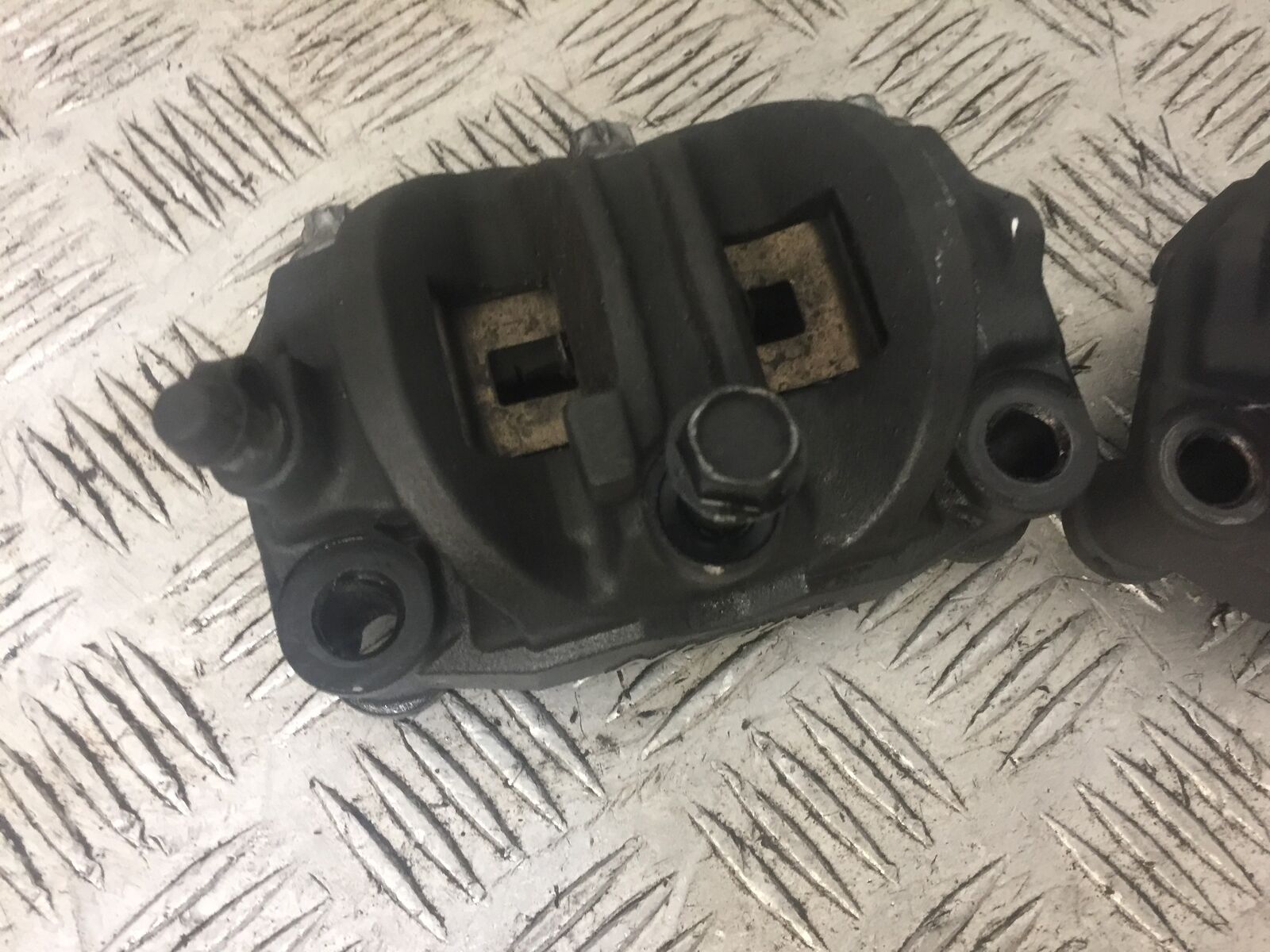 HONDA CRF1000 (DCT) AFRICA TWIN FRONT BRAKE CALIPERS 2016-2019 (STOCK 724)