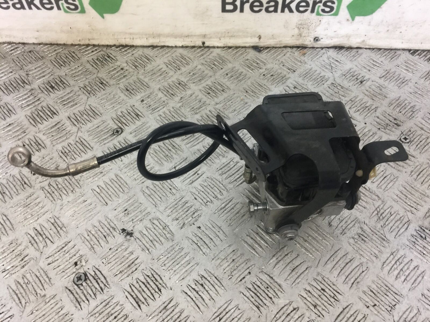 TRIUMPH 1200 TIGER EXPLORER ABS PUMP YEAR 2015 (STOCK 673)