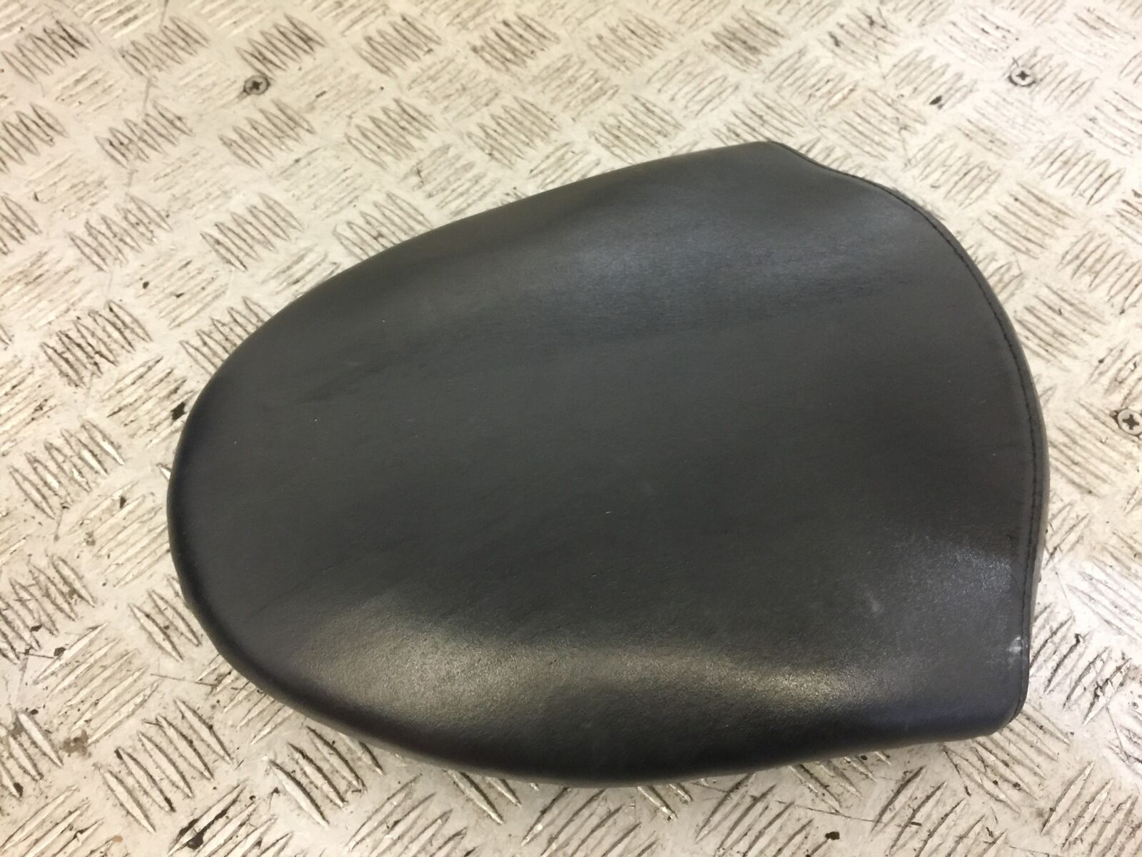 HYOSUNG GT250 COMET REAR SEAT  YEAR 2007 (STOCK 682)