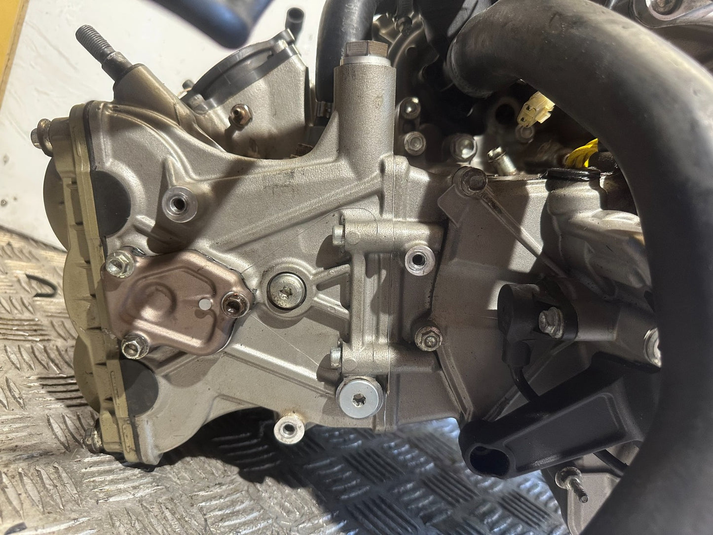 DUCATI 1299 PANIGALE ENGINE YEAR 2015 - 2018 (CMB1187) - LOW MILES
