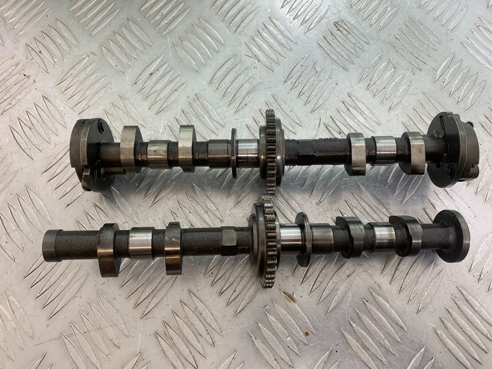 TRIUMPH THUNDERBIRD 1600 CAMSHAFTS  YEAR 2011 (CMB1107)