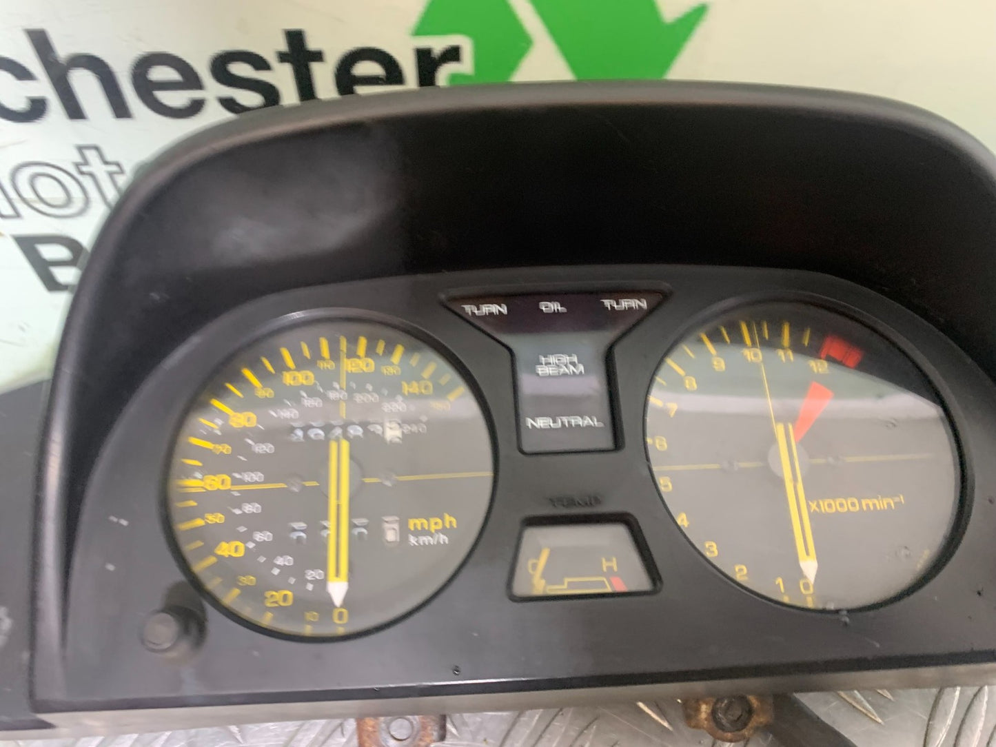 HONDA VF500 VF 500 CLOCKS SPEEDO DASH  YEAR 1985-1987