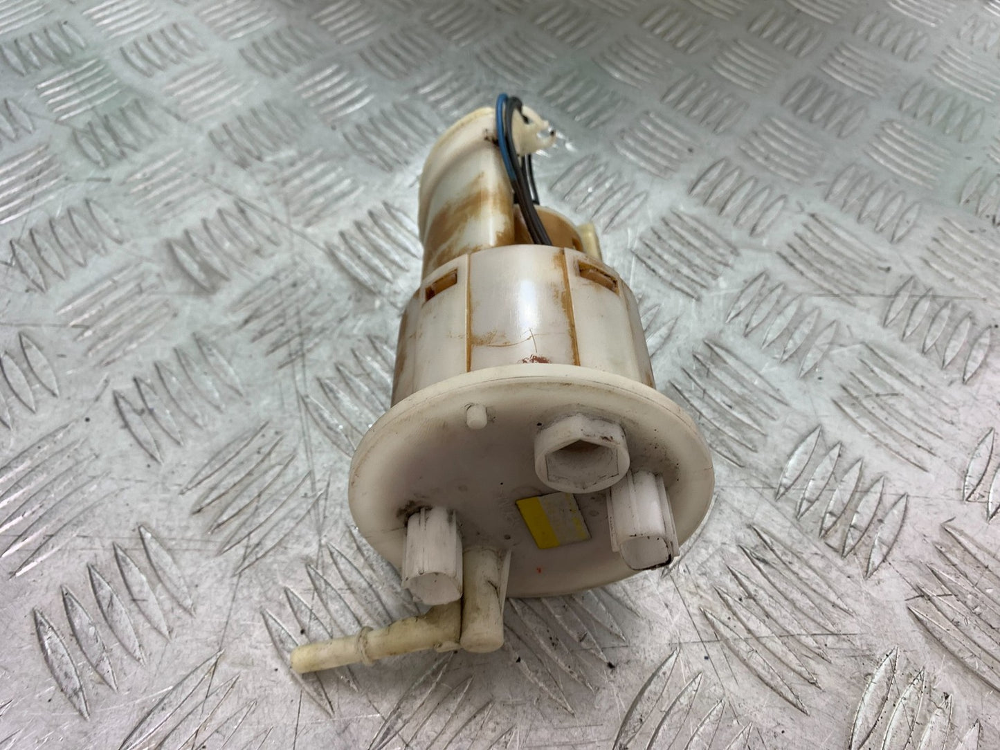 TRIUMPH SPEED TRIPLE R 1050 PETROL PUMP 2009 (CMB1183)