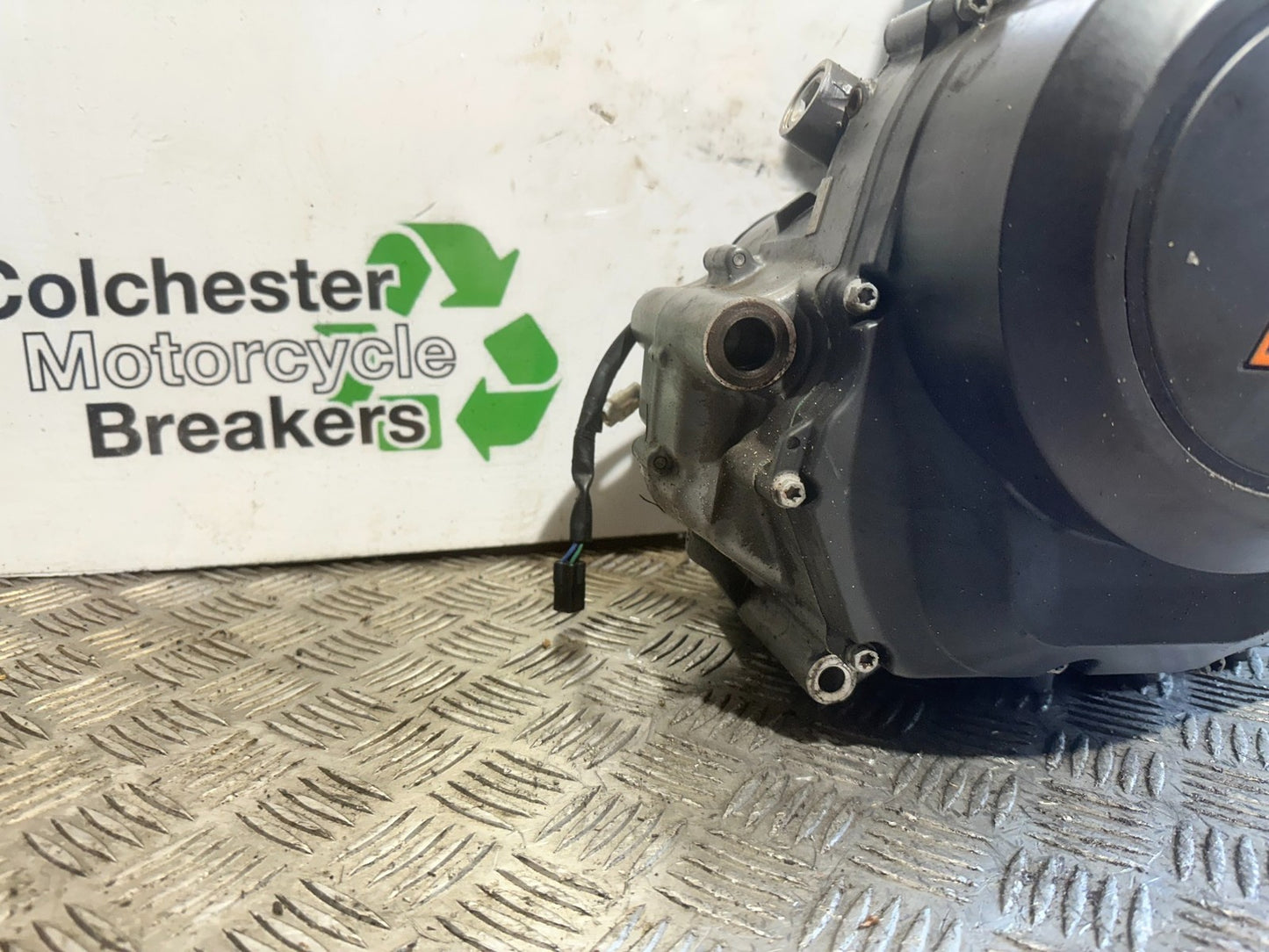KTM 690 DUKE R LC4 ENGINE YEAR 2012-2015  (CMB1180)