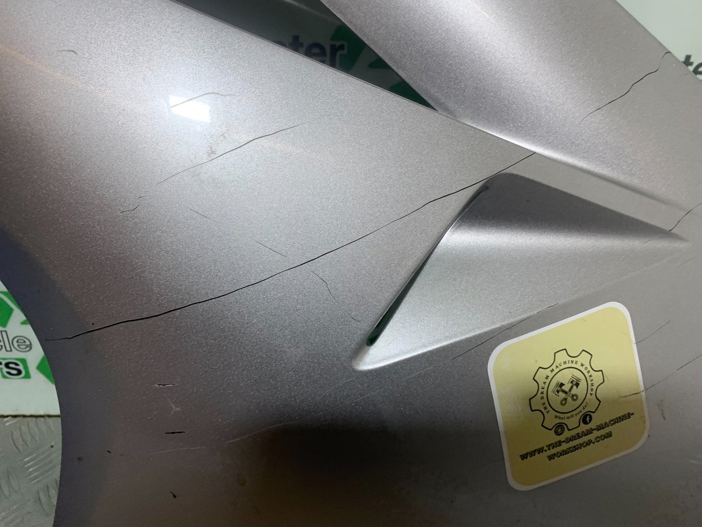 HONDA VFR800 VFR 800 V-TEC LEFT FAIRING PANEL  YEAR 2002 -09 (CMB1296)