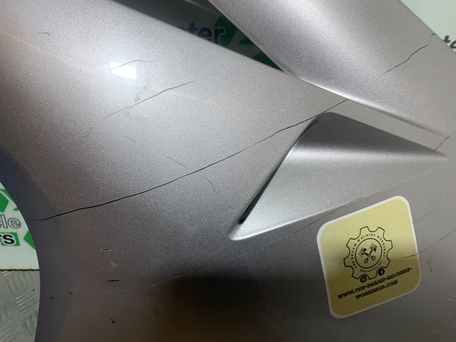 HONDA VFR800 VFR 800 V-TEC LEFT FAIRING PANEL  YEAR 2002 -09 (CMB1296)