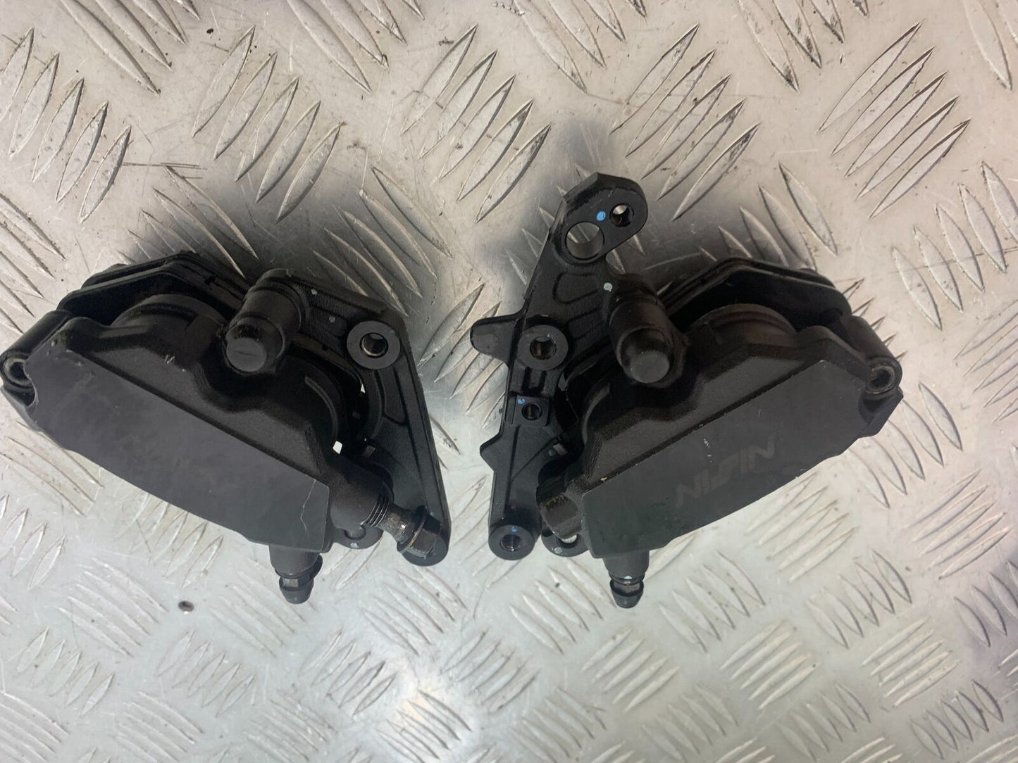 HONDA CB650 F CB 650 FA-H FRONT BRAKE CALIPERS   YEAR 2017- 2019 (CMB1087)