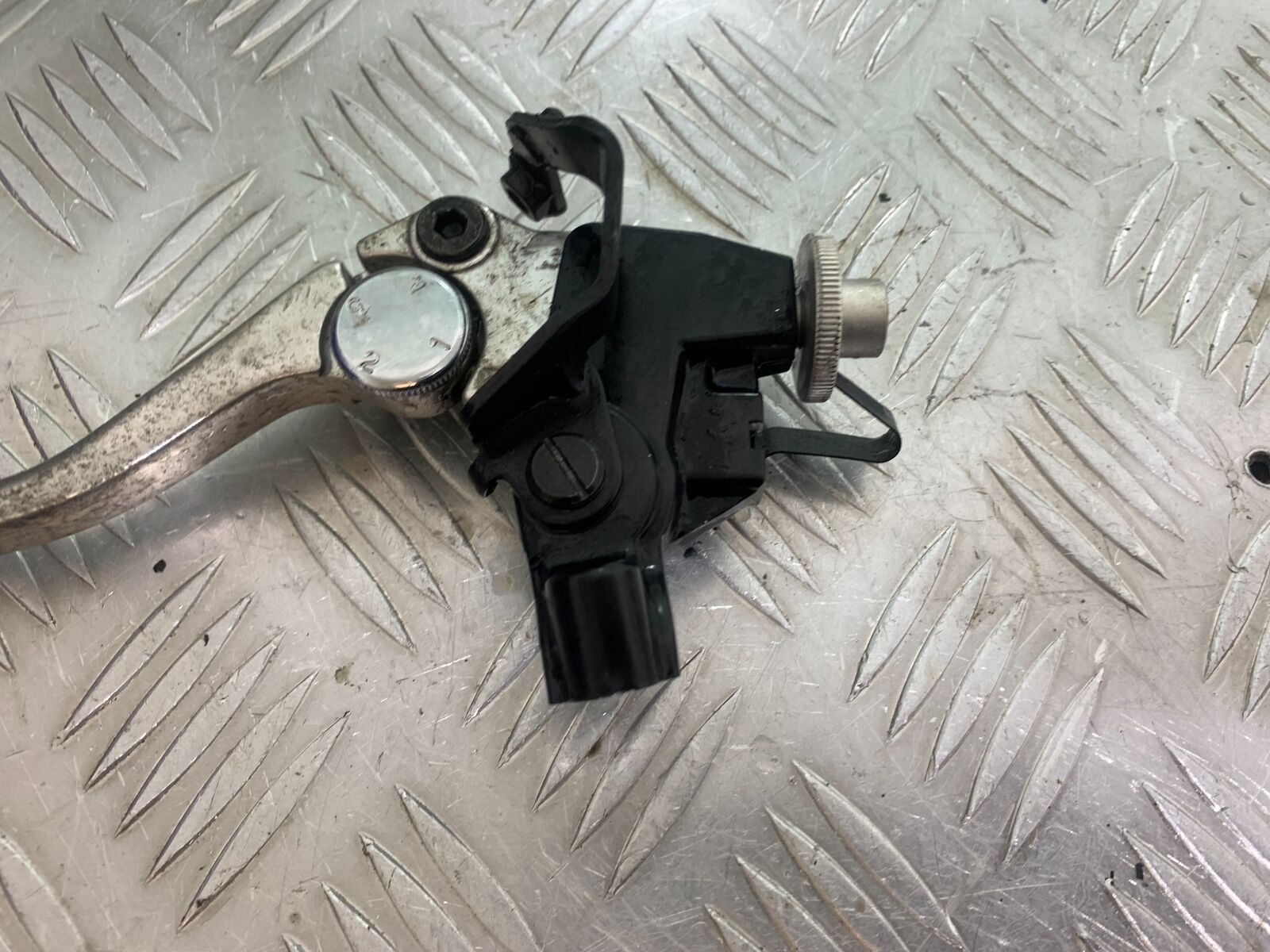 TRIUMPH TIGER 800 CLUTCH LEVER  YEAR 2011-2014 (CMB1113)