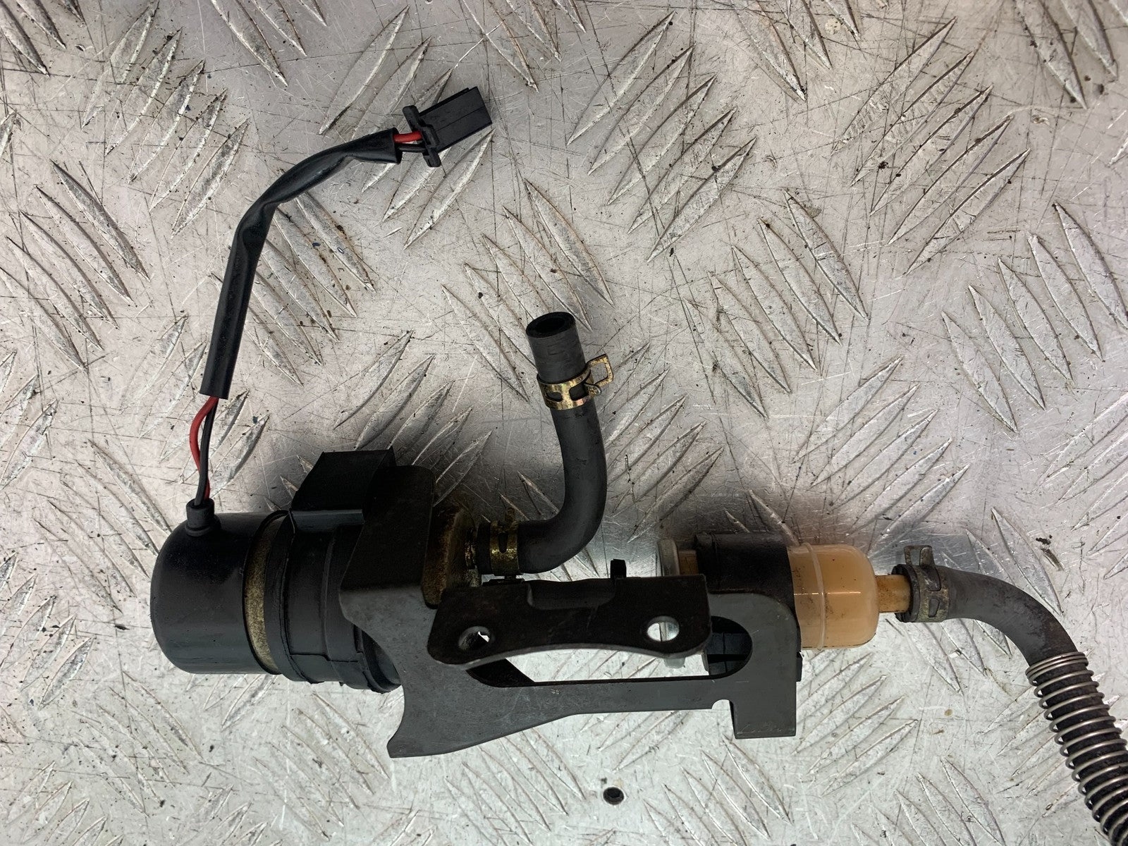 KAWASAKI ZZR1100 D PETROL PUMP YEAR 1993-2001 (CMB1289)