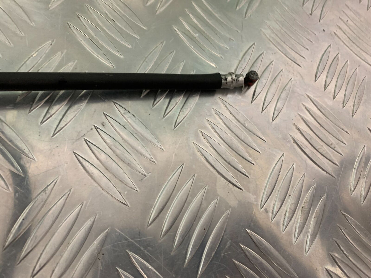 TRIUMPH TIGER 800 XCX CLUTCH CABLE  YEAR 2015-2017  (STOCK 966)