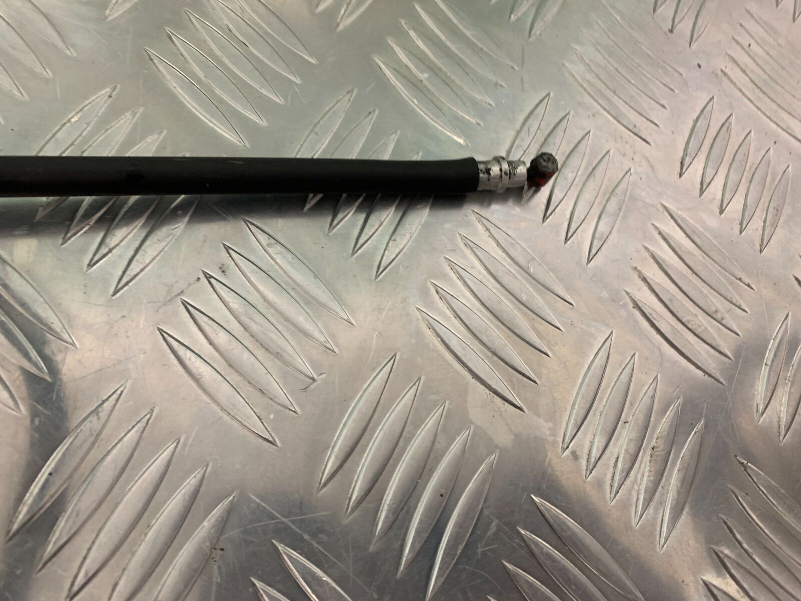 TRIUMPH TIGER 800 XCX CLUTCH CABLE  YEAR 2015-2017  (STOCK 966)