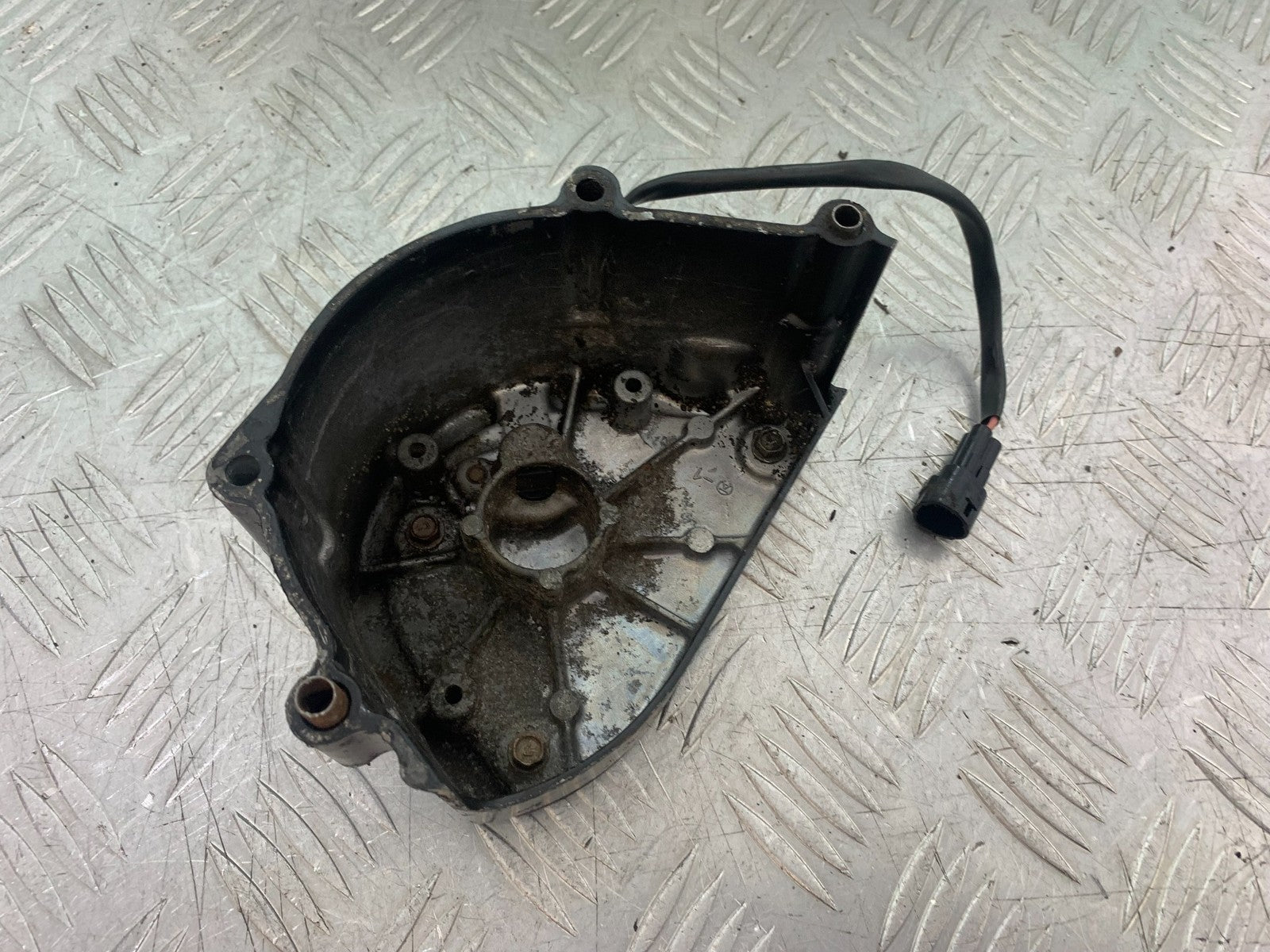 KAWASAKI Z750 Z 750 SPROCKET COVER SPEEDO SENSOR  YEAR 2004-2006  (CMB1234)