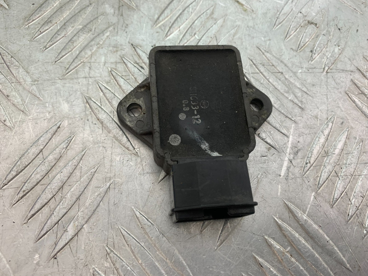 HONDA NT650 V DEAUVILLE REGULATOR YEAR 1999 (CMB1268)