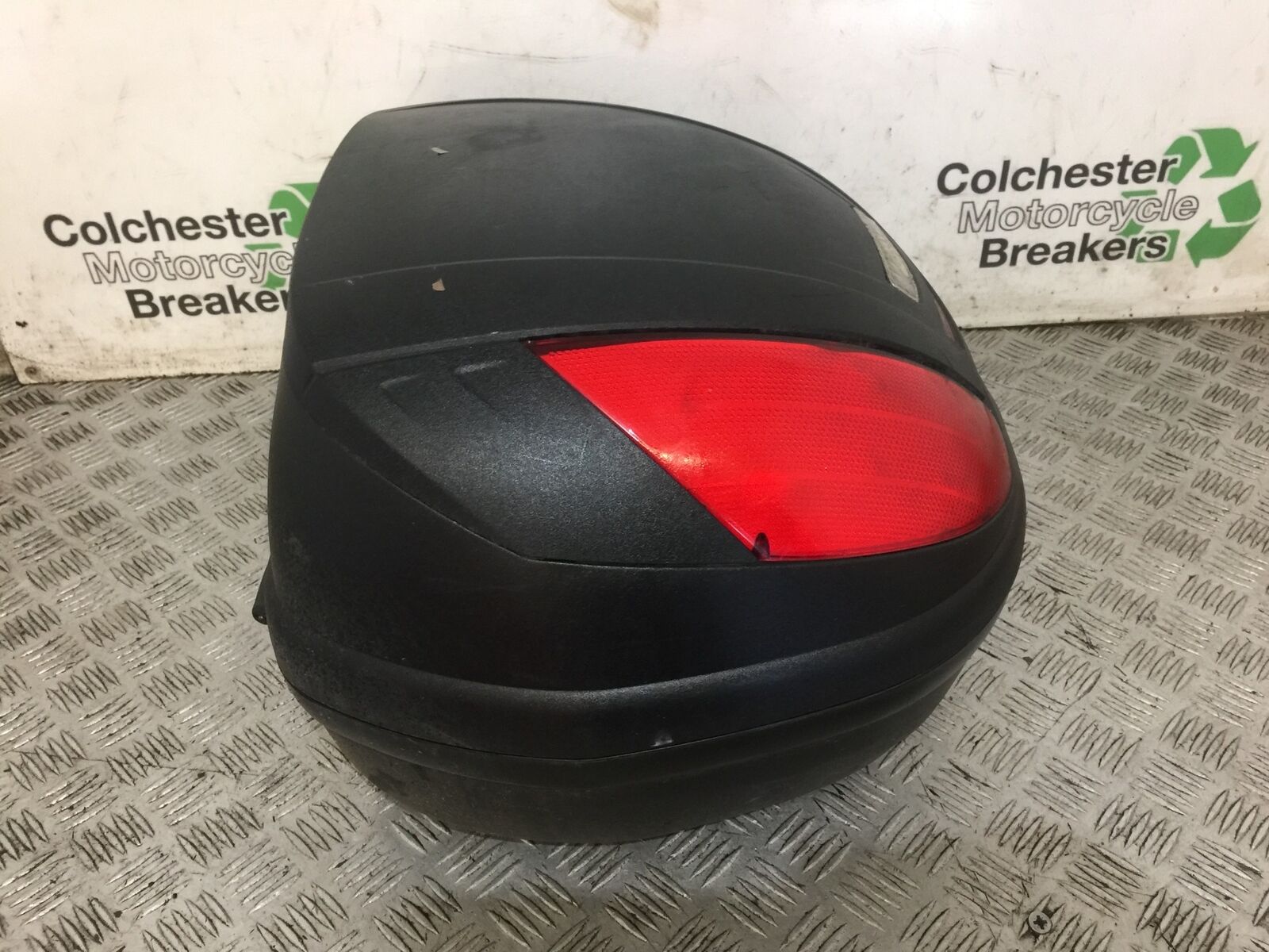 KAWASAKI ER6 F  GIVI TOP BOX YEAR 2006-2008 (STOCK 723)