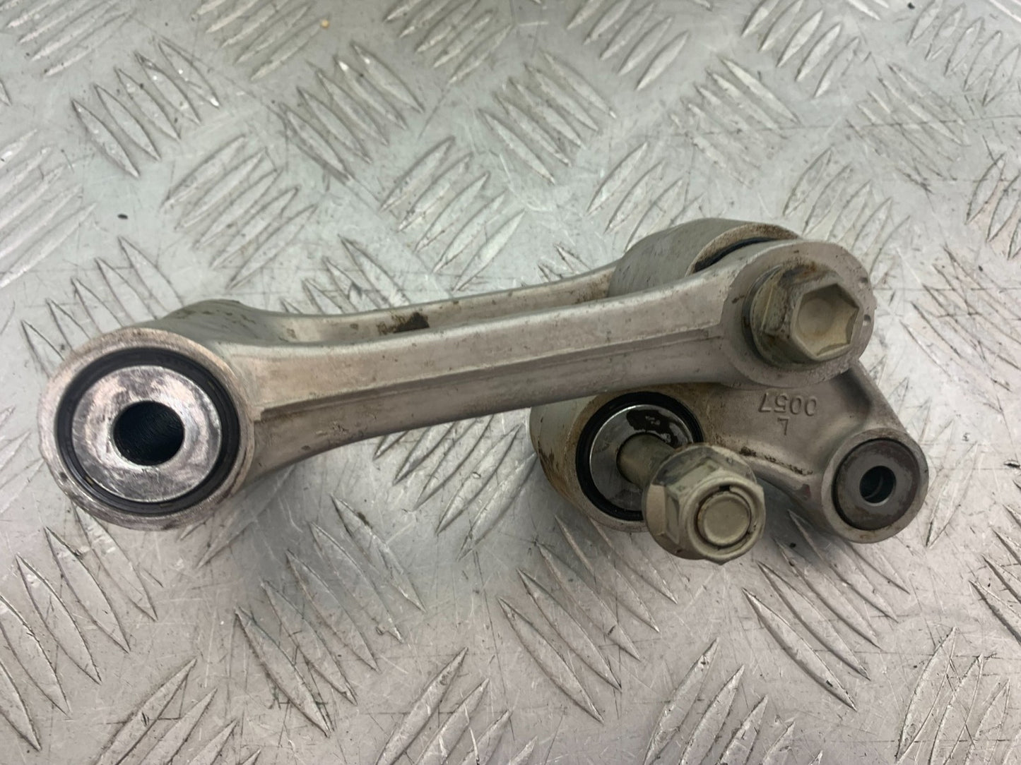 KAWASAKI KXF250 KXF 250 REAR SHOCK LINKAGE YEAR 2006-2008 (CMB1309)