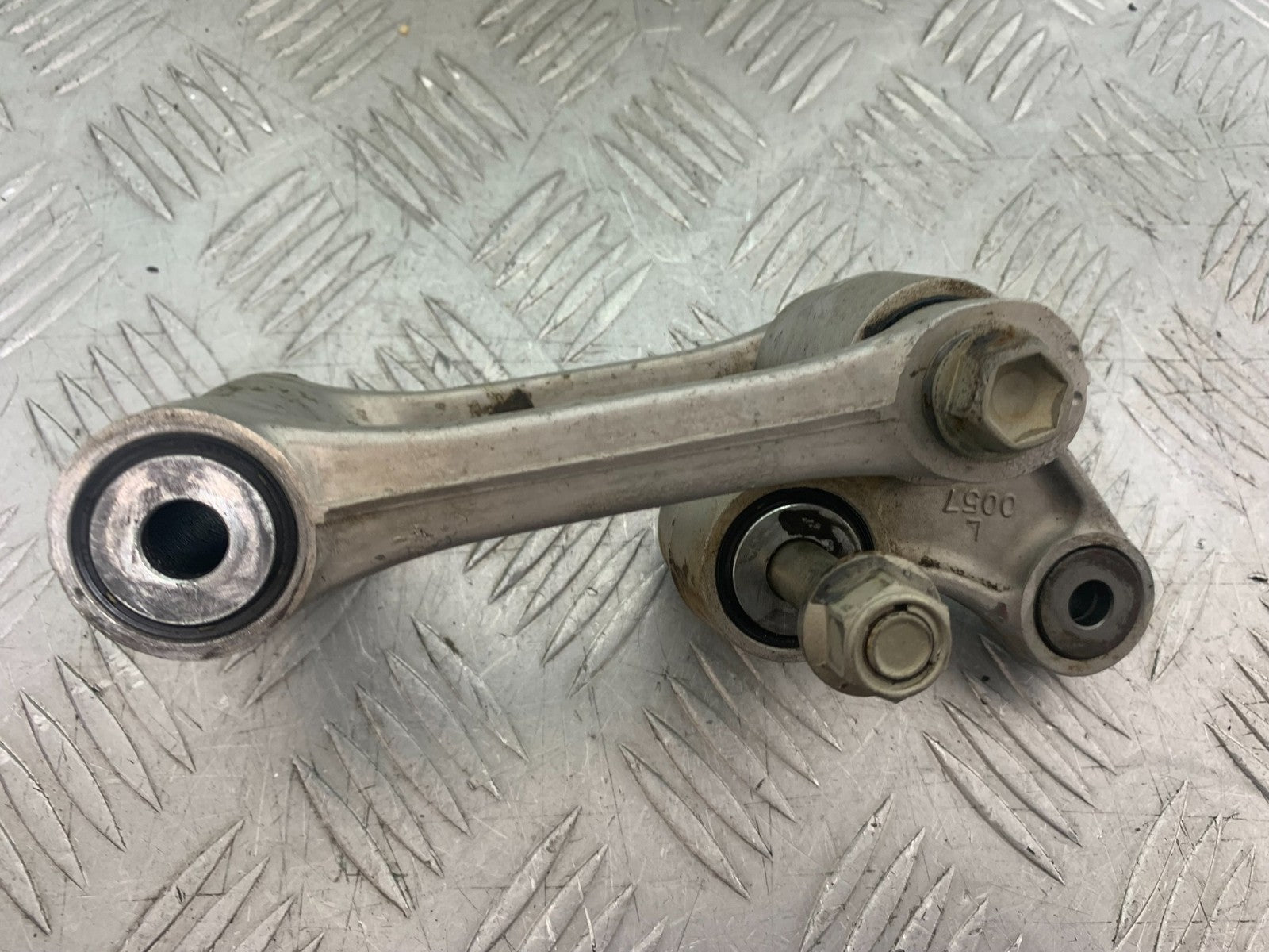 KAWASAKI KXF250 KXF 250 REAR SHOCK LINKAGE YEAR 2006-2008 (CMB1309)