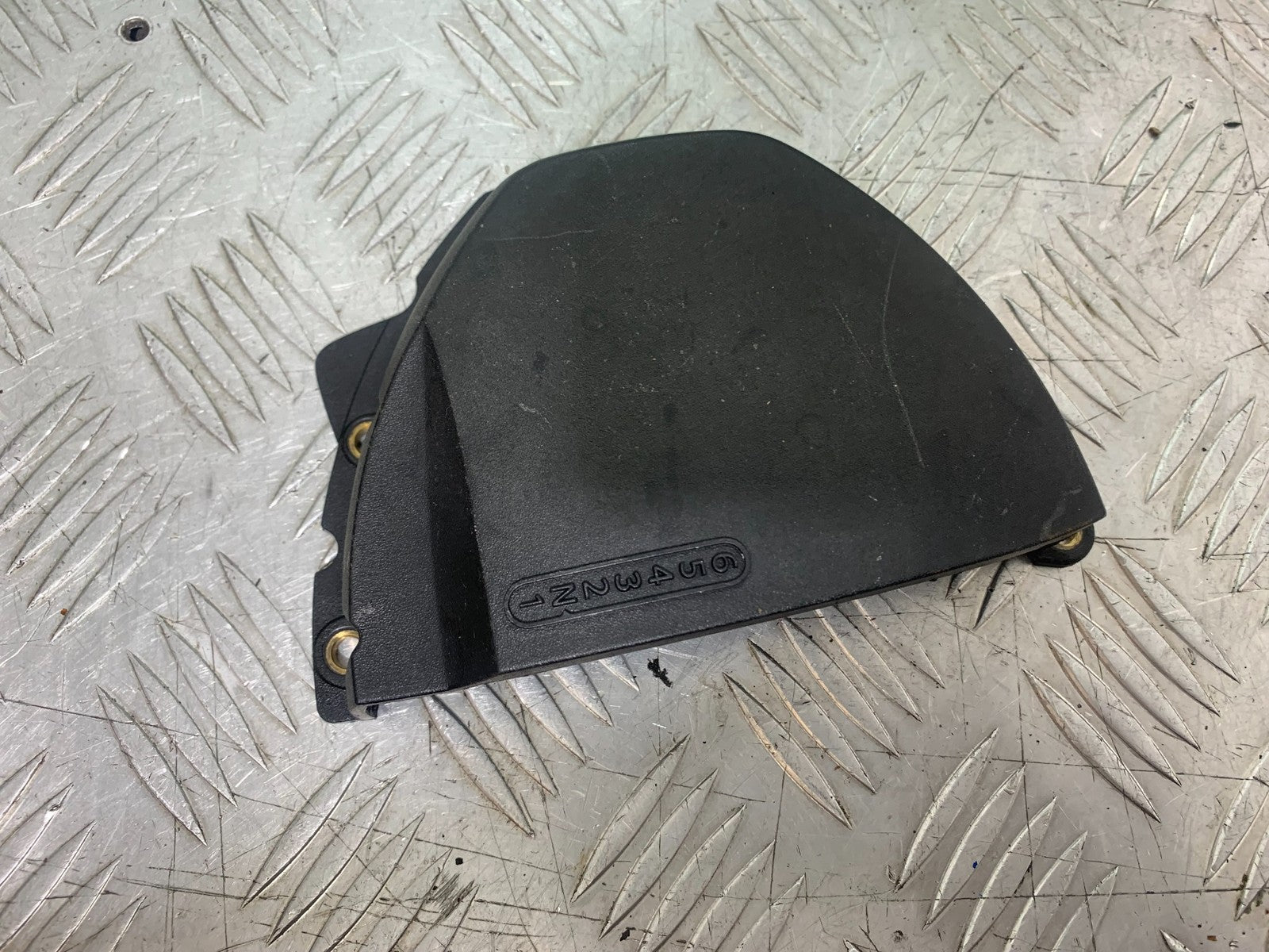 TRIUMPH 1050 SPRINT ST SPROCKET COVER   2004-2007 (CMB1197)