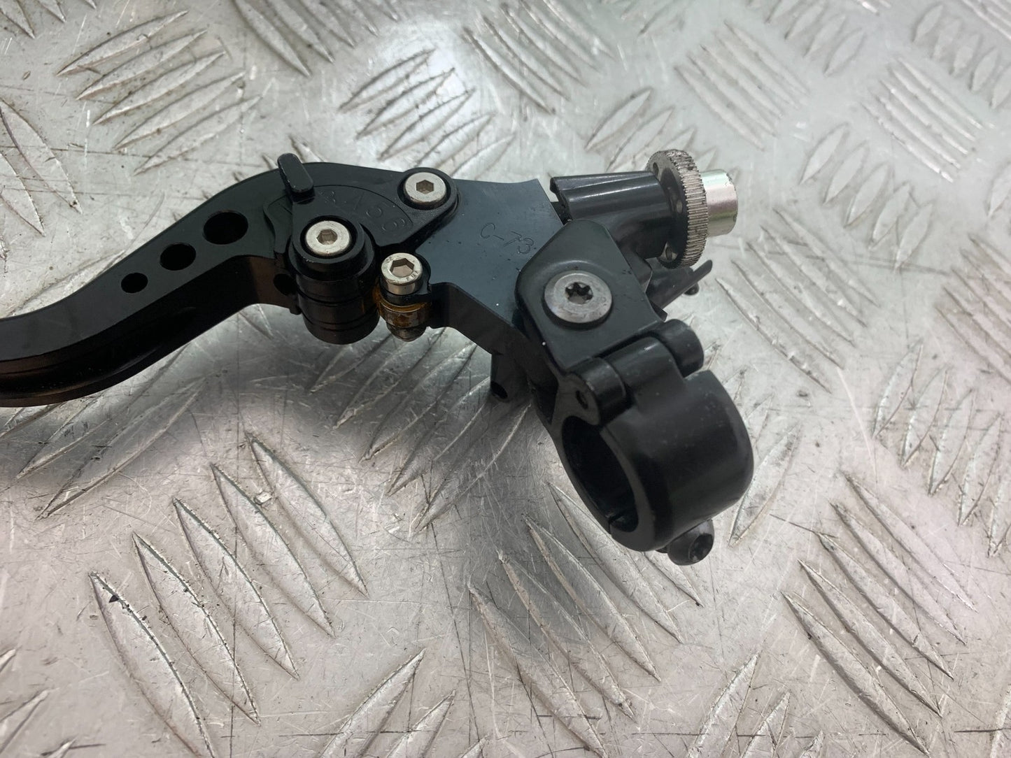 BMW S1000 RR CLUTCH LEVER AND BRACKET  YEAR 2015-2018 (CMB1246)