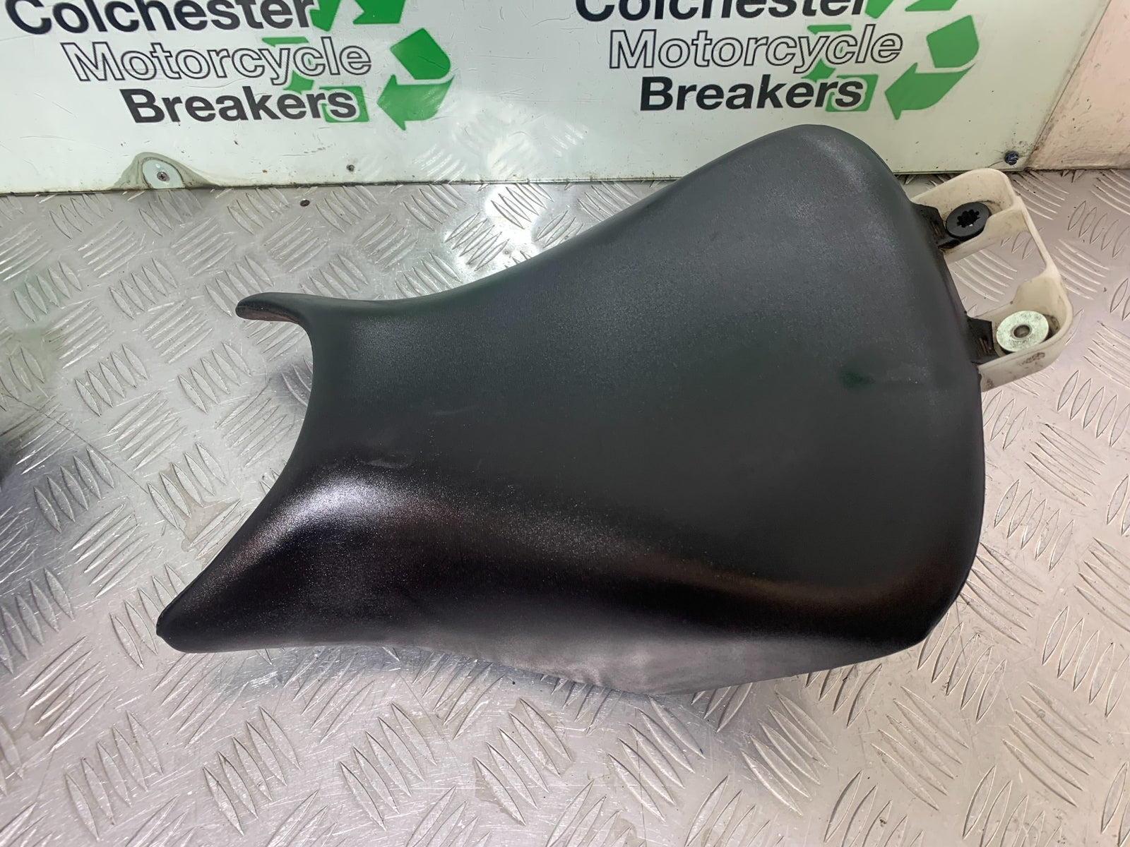 HONDA CBR500R CBR 500 R FRONT  SEAT  YEAR 2012-16 (CMB1151)