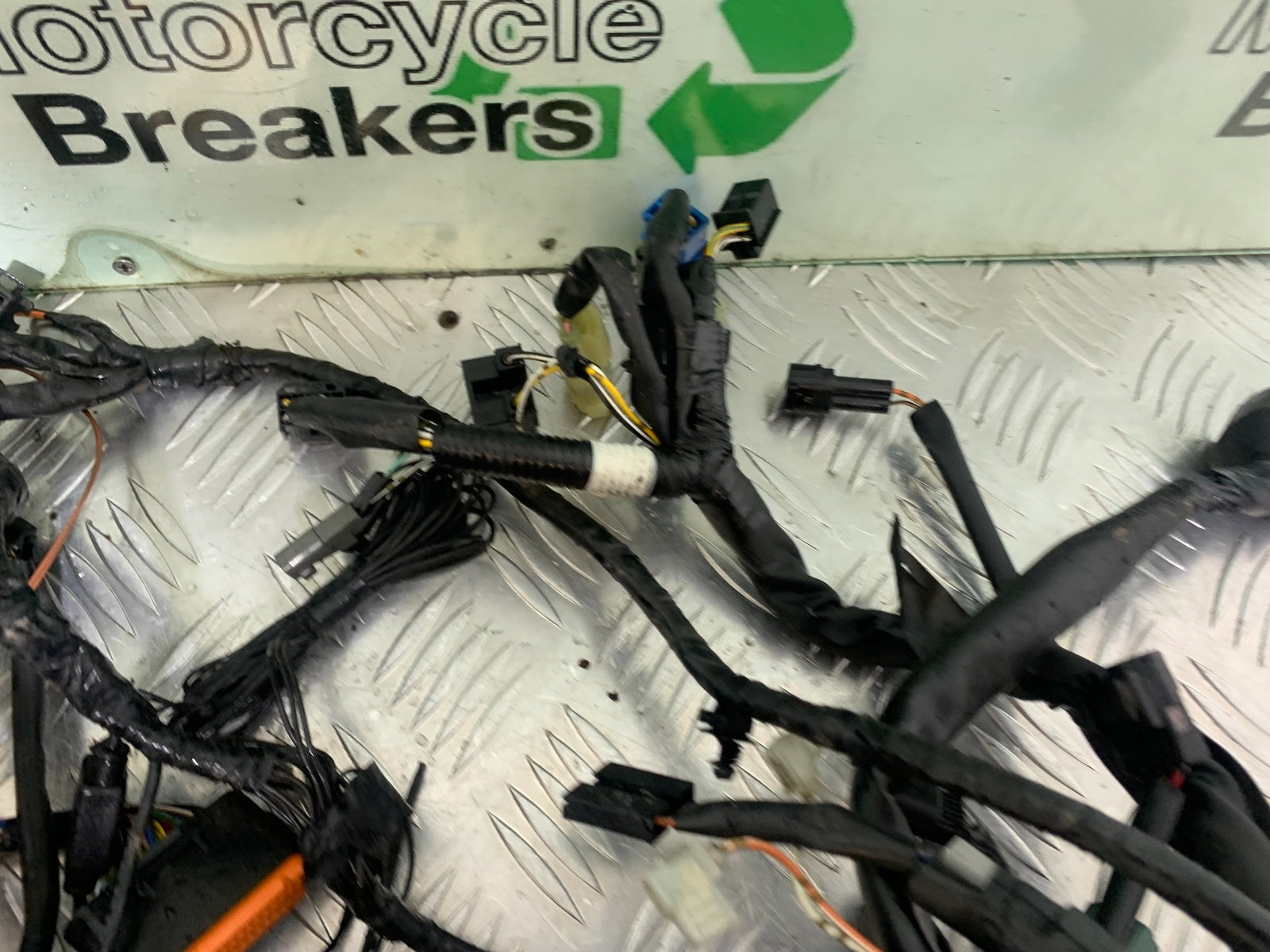 SUZUKI INTRUDER VL800 C800 WIRING LOOM  YEAR 2012-16 (CMB1039)
