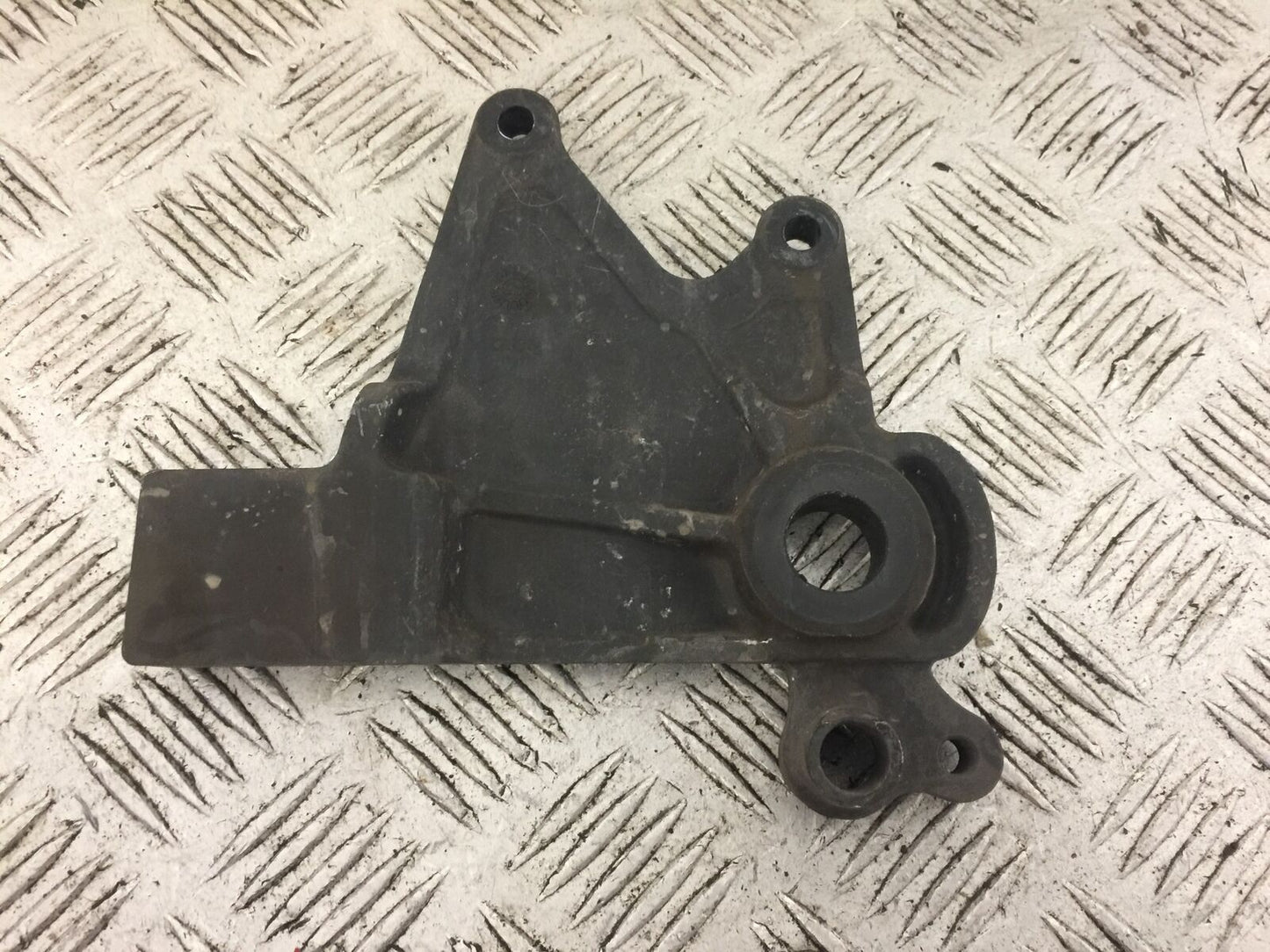 KAWASAKI VN 650 VULCAN REAR CALIPER BRACKET  YEAR 2017-2021 (STOCK 705)