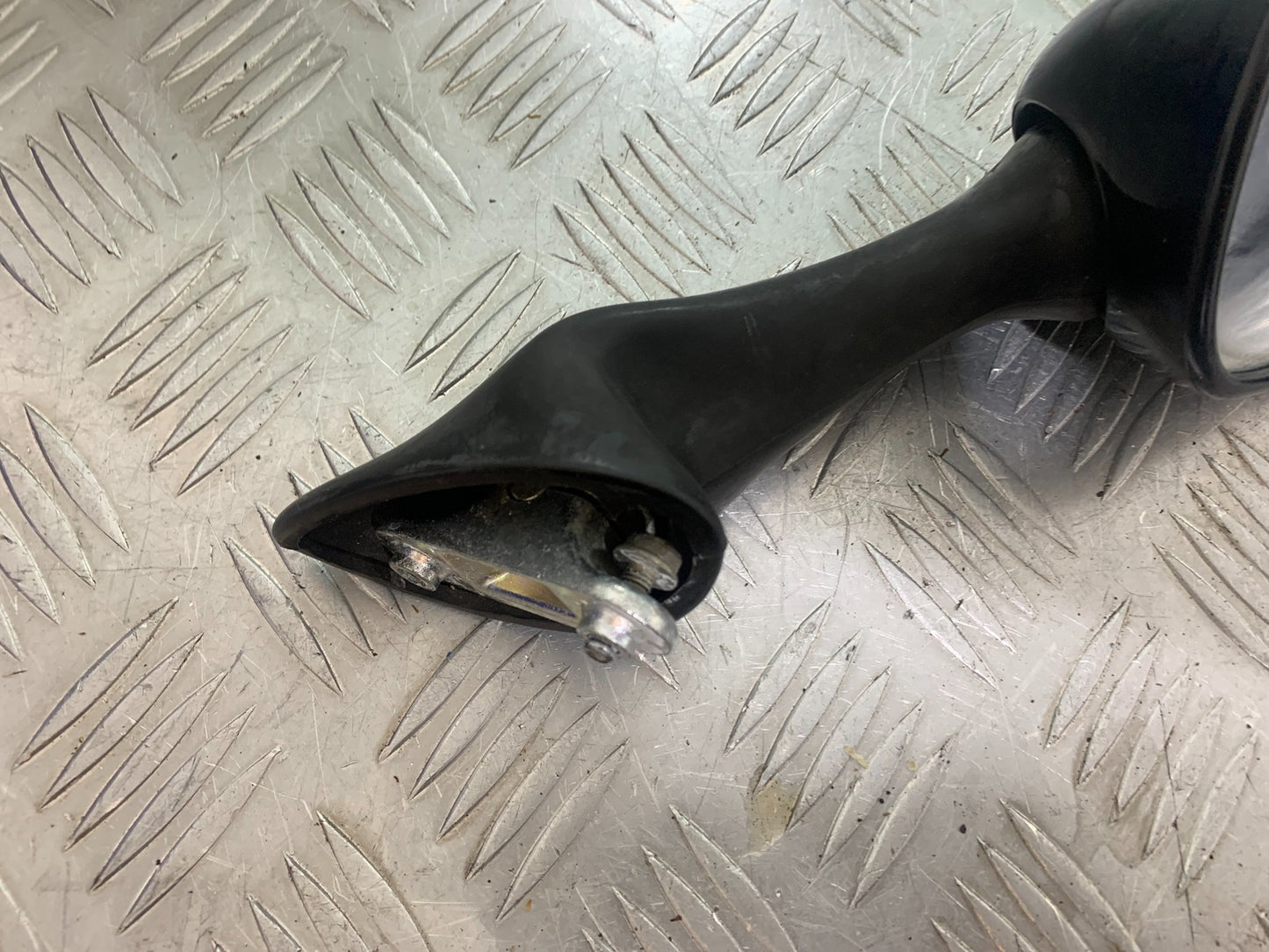 HONDA VFR750 VFR 750 RIGHT MIRROR  YEAR 1994-1997 (CMB1156)