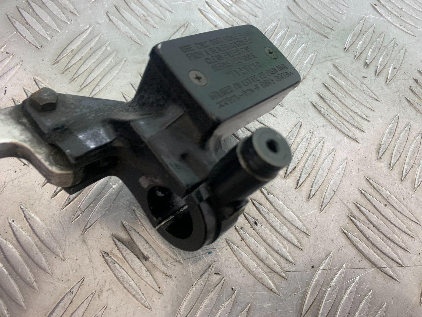 SUZUKI GSF1200  GSF 1200 BANDIT CLUTCH MASTER CYLINDER  YEAR 1997-2000 (CMB1149)