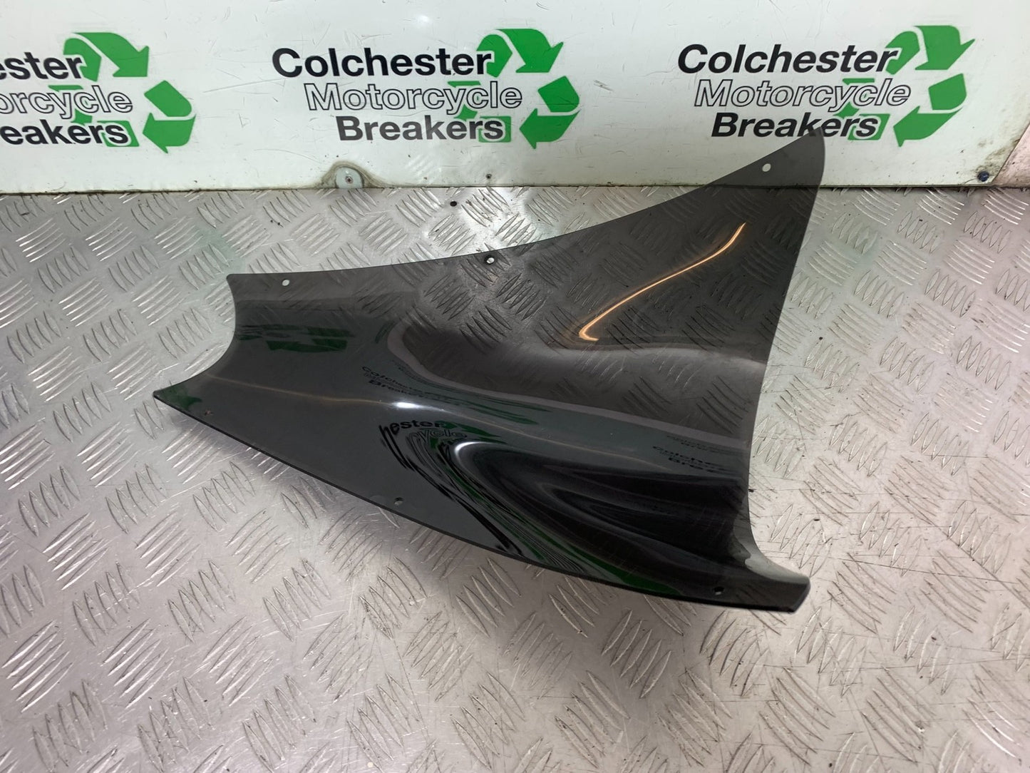 TRIUMPH 1050 SPRINT ST SCREEN  2003-2011 (CMB1285)