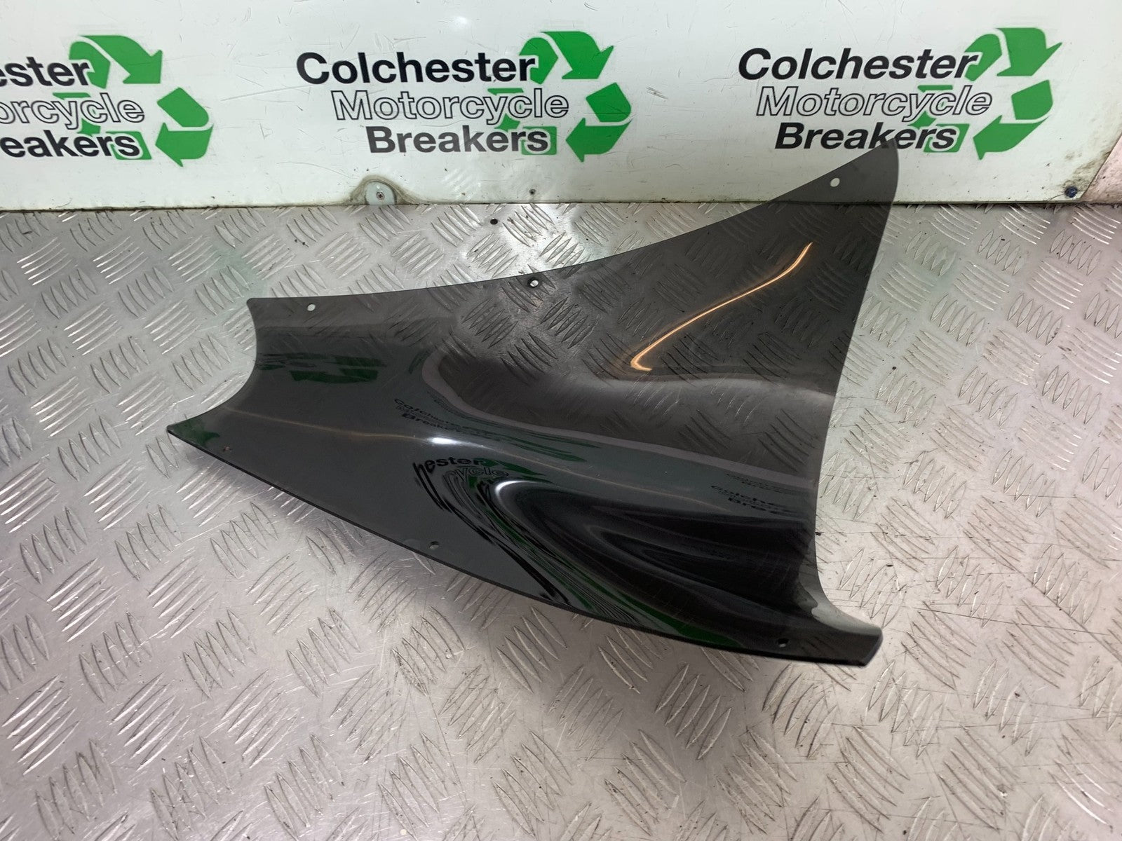 TRIUMPH 1050 SPRINT ST SCREEN  2003-2011 (CMB1285)