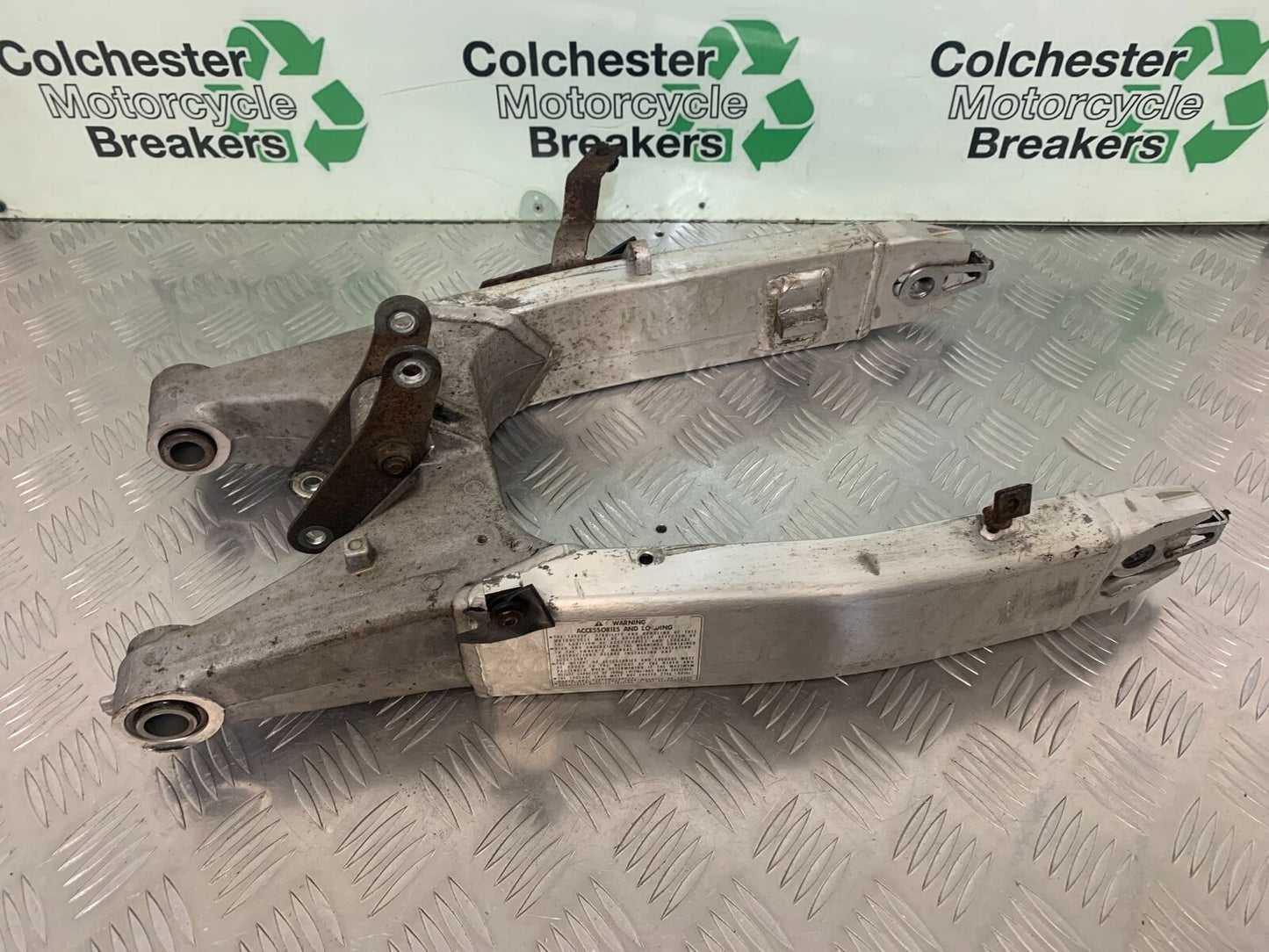 HONDA CBR600 CBR 600 F4I SWINGARM YEAR 2001-2003 (STOCK 978)