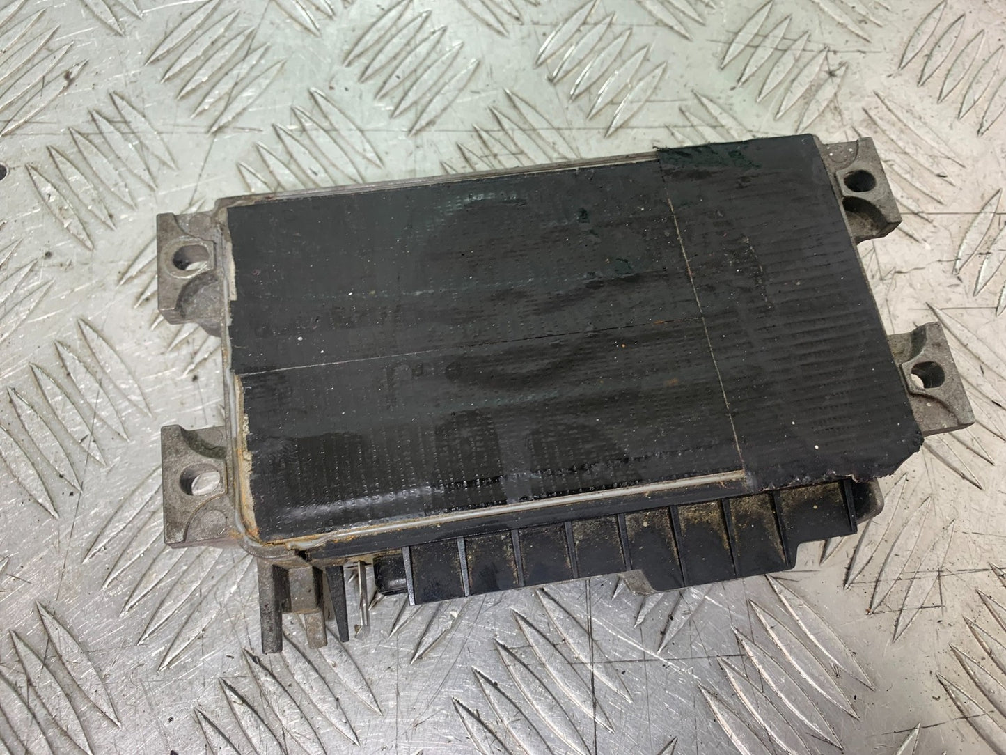 DUCATI 996 SPS 748 916 998 ECU 1999-2000 (CMB1209)