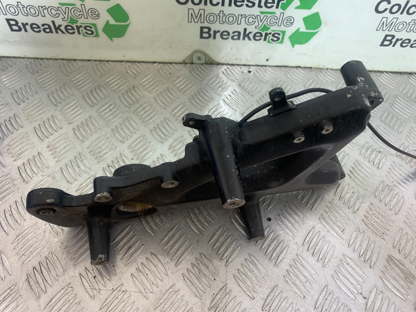 KAWASAKI J125 J125 EXHAUST BRACKET YEAR 2016-2020 (CMB1158)