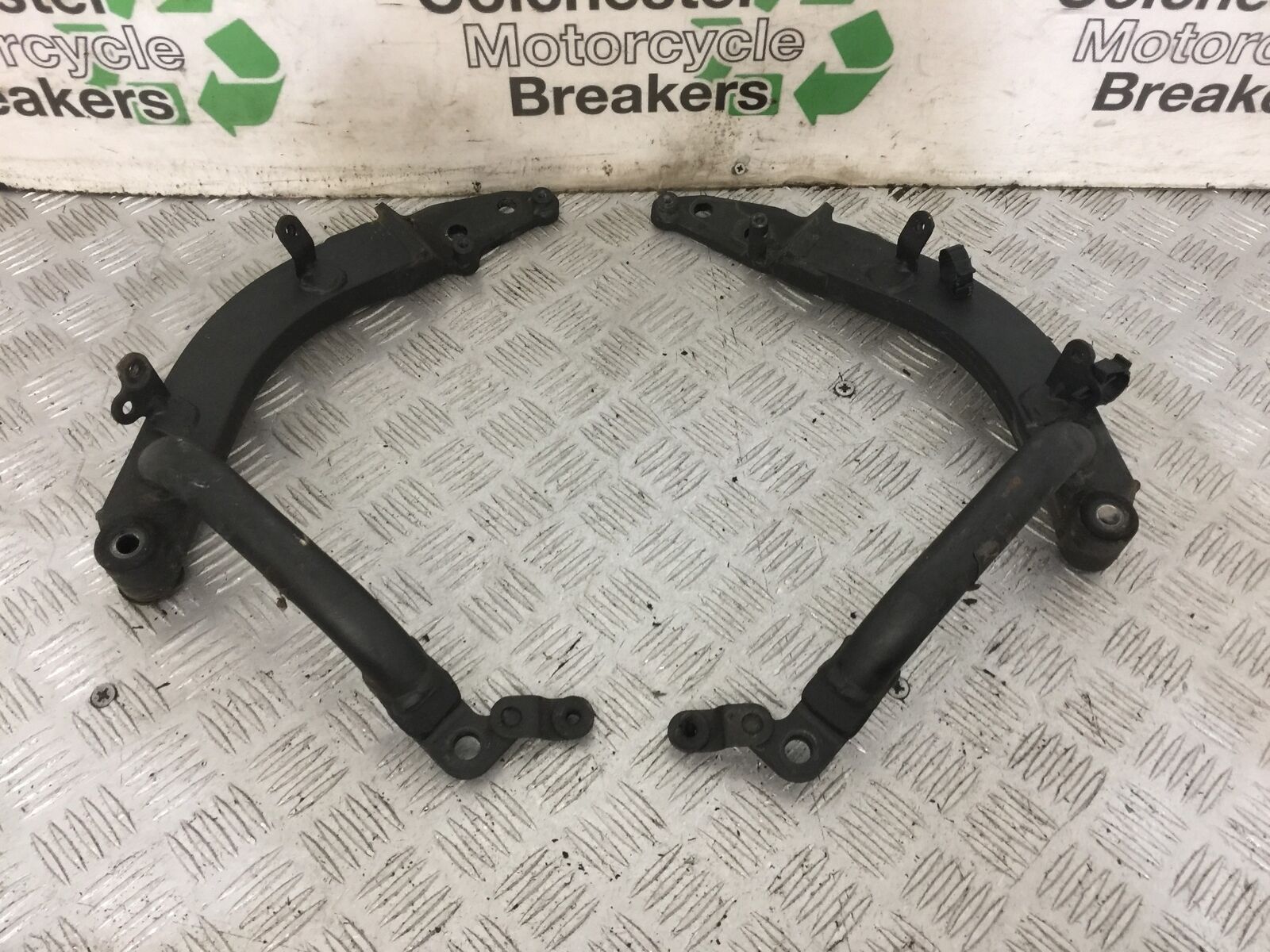 KAWASAKI VERSYS 1000 KLZ 1000 ENGINE BRACKETS   YEAR 2015-18 (STOCK 817)