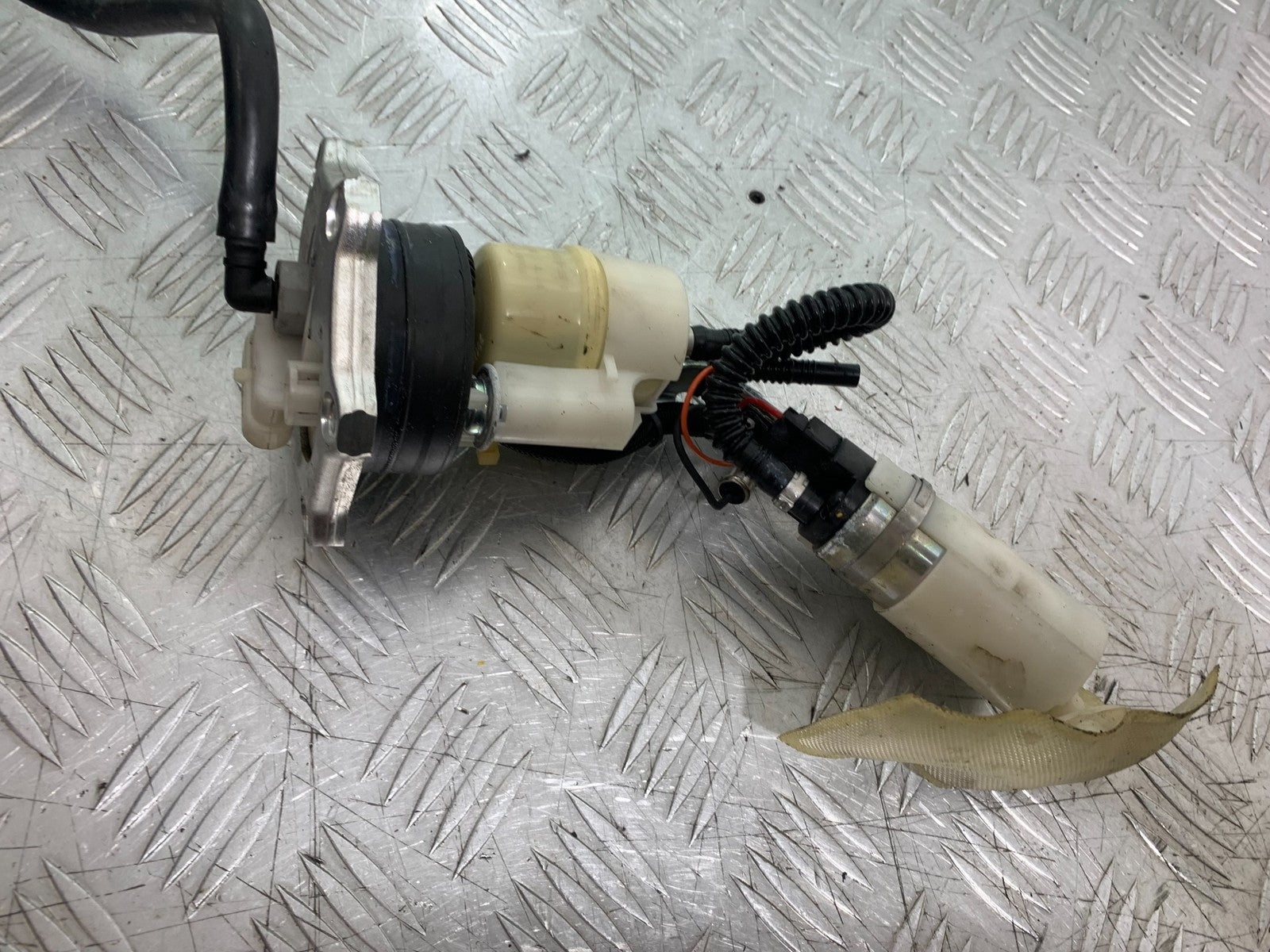 MV AGUSTA 800 F3 PETROL PUMP  YEAR 2017-2019 (CMB1227)