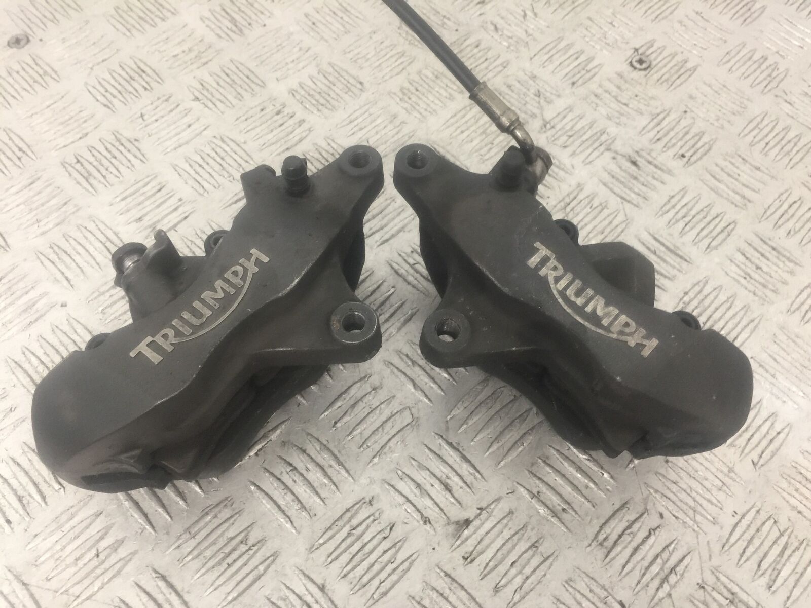 TRIUMPH TROPHY 1215 SE FRONT BRAKE CALIPERS 2012-2017 (STOCK 870)