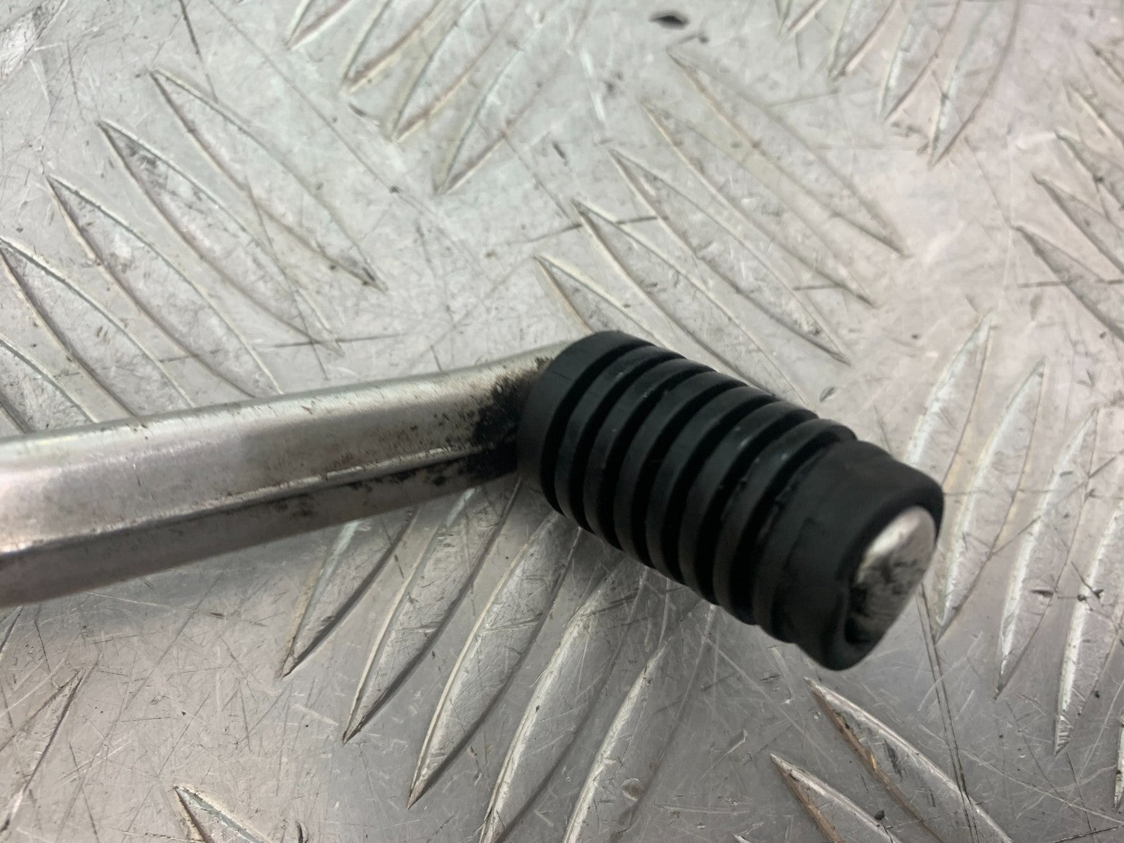 HONDA VFR800 PRE V-TEC GEAR LEVER YEAR 1998-2001 (CMB1233)