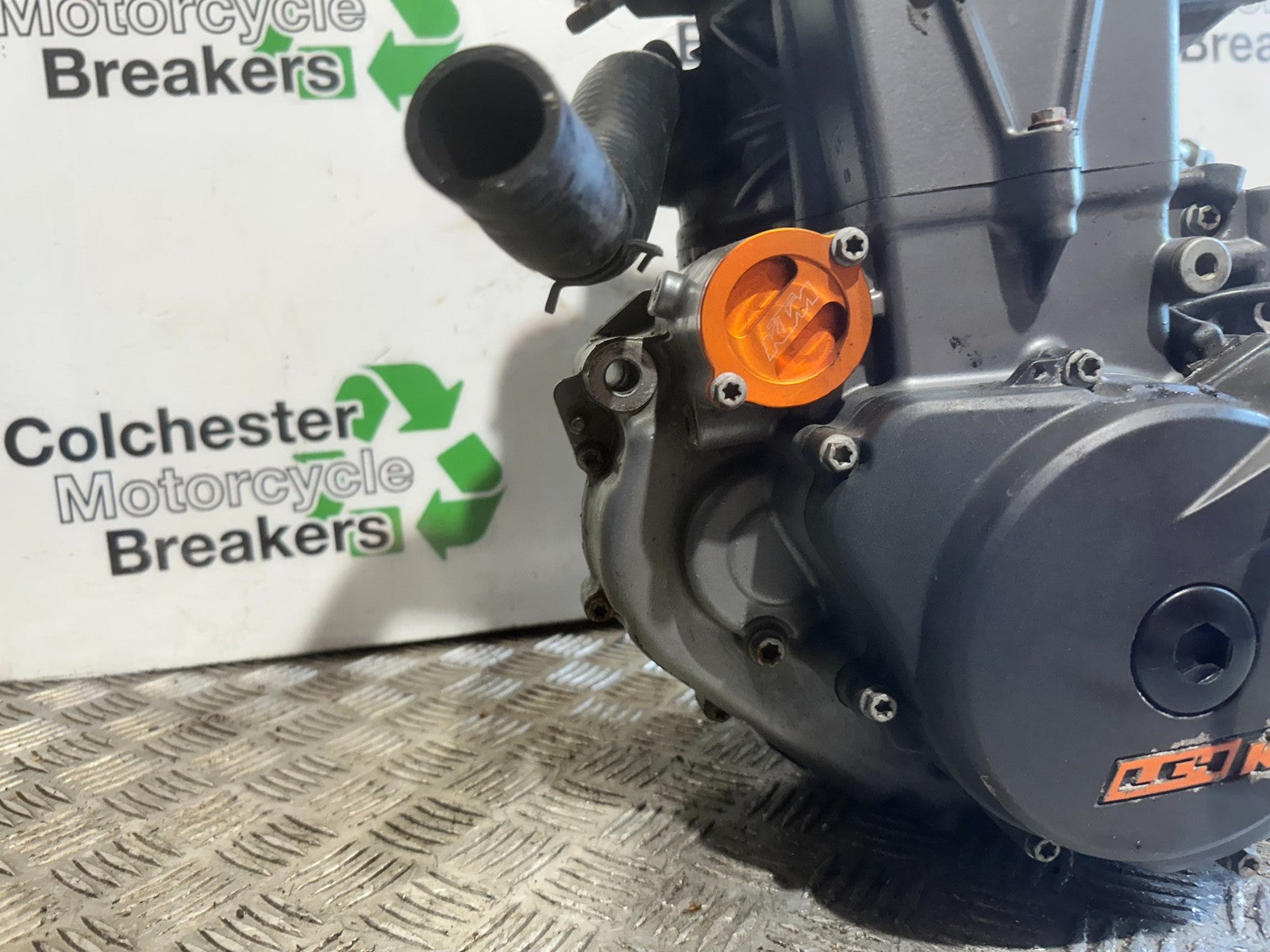 KTM 690 DUKE R LC4 ENGINE YEAR 2012-2015  (CMB1180)