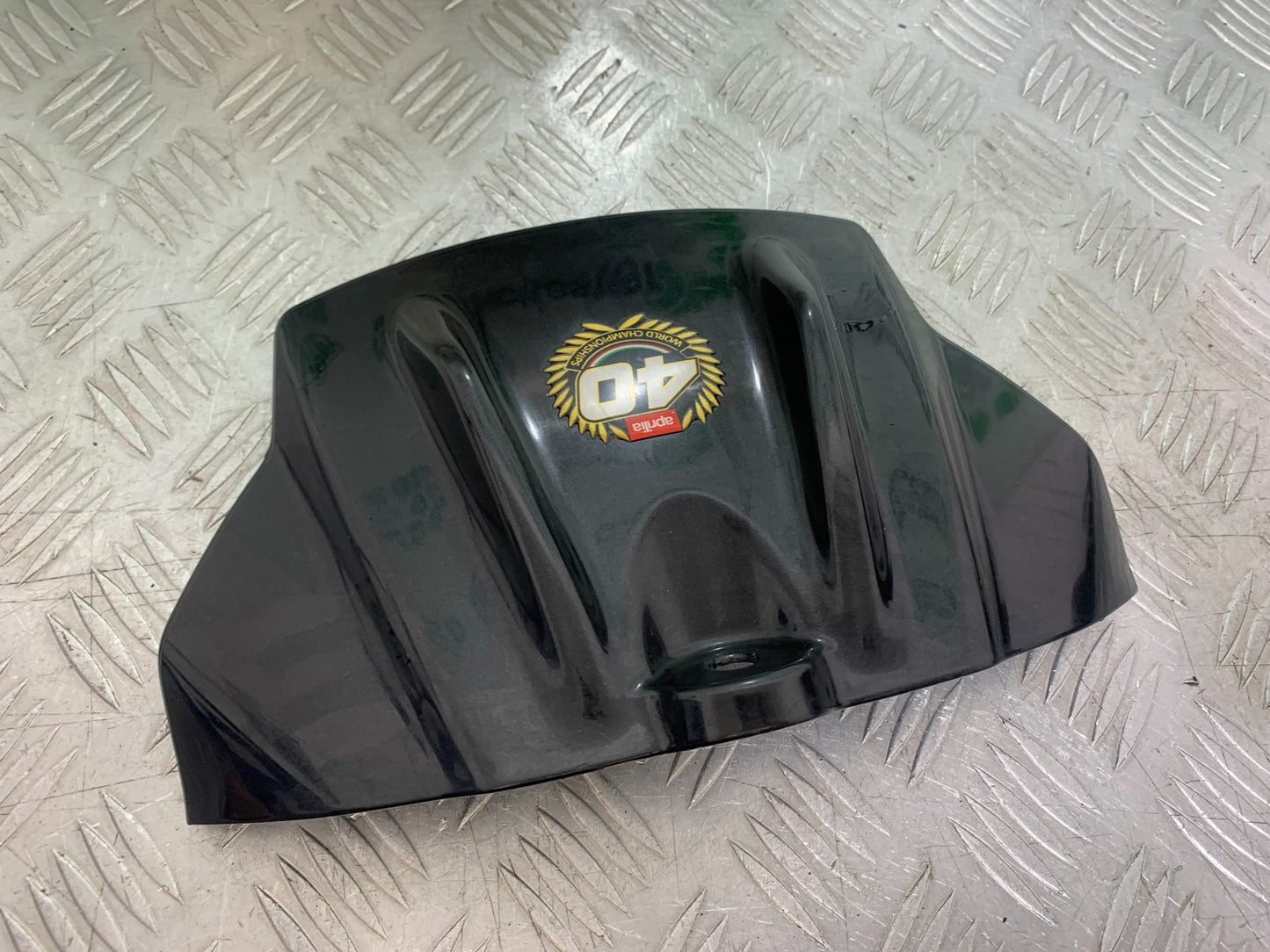 APRILIA TUONO 1000 V4 PETROL TANK COVER   YEAR 2013-2014  (CMB1239)